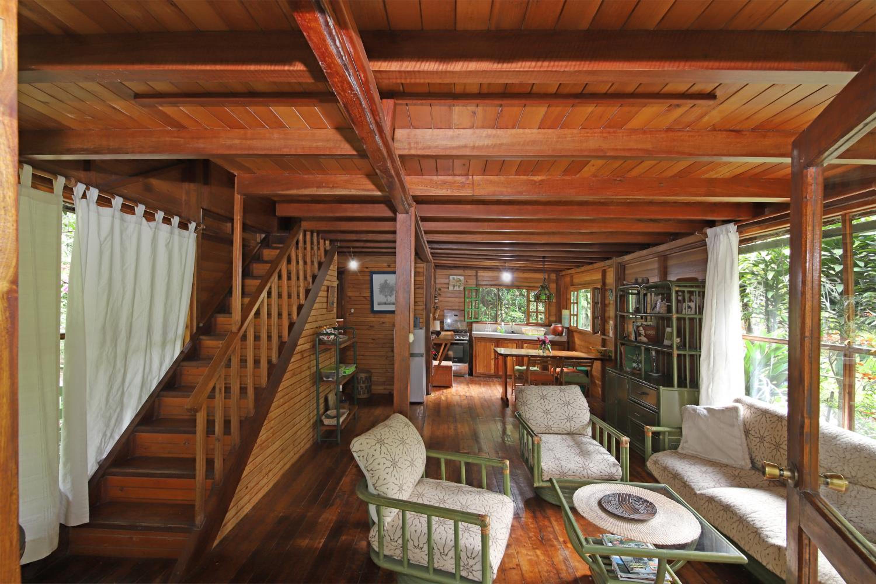 Three-Bedroom House photo 1