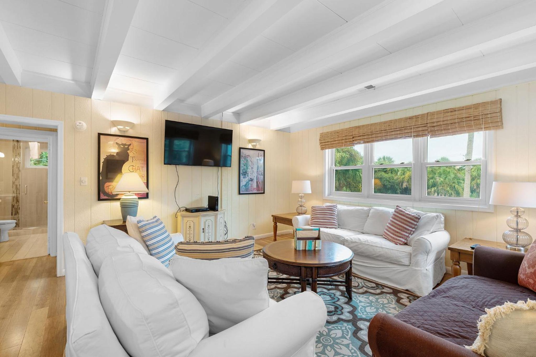 Four-Bedroom House photo 1