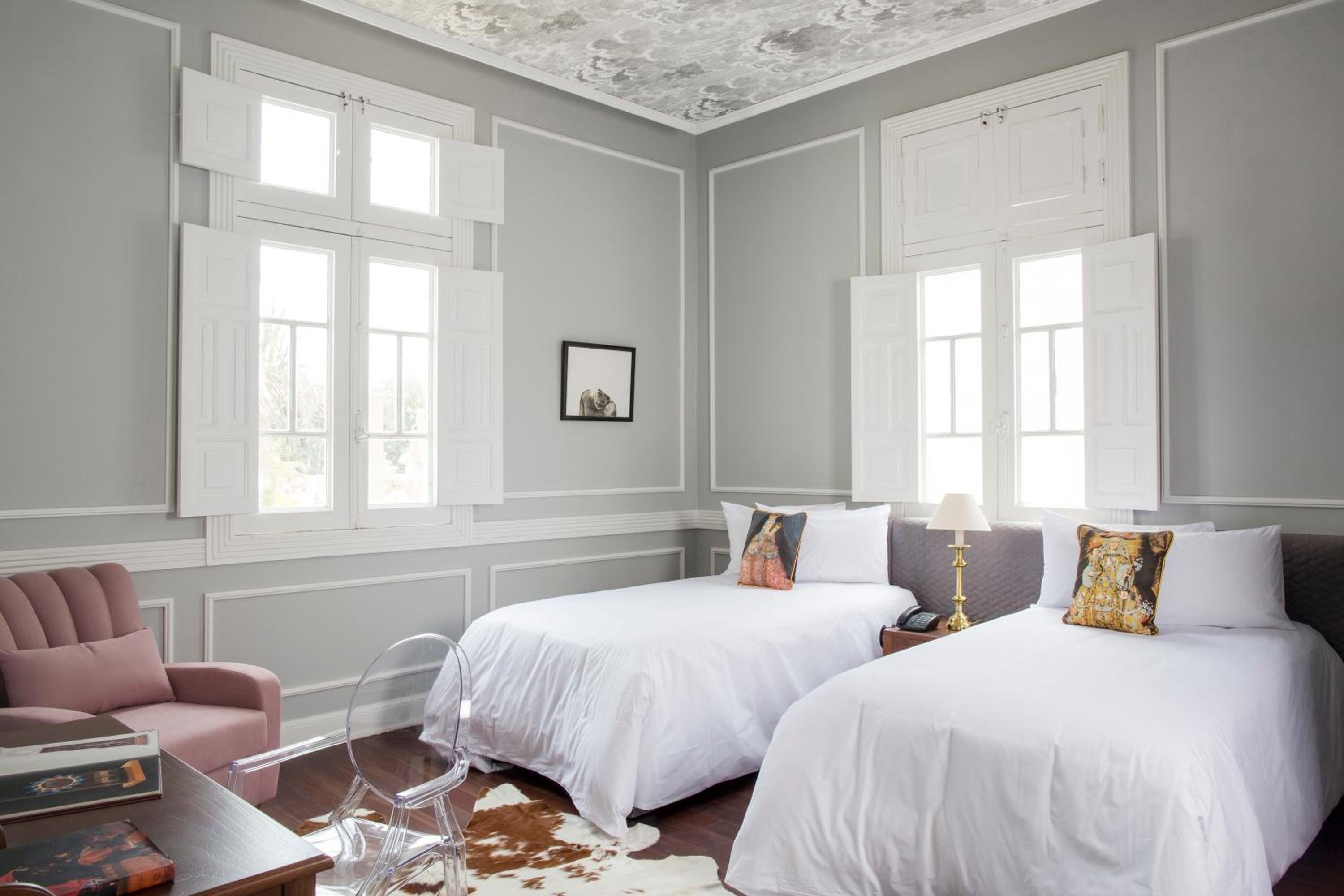 Superior Deluxe Double or Twin Room  photo 1