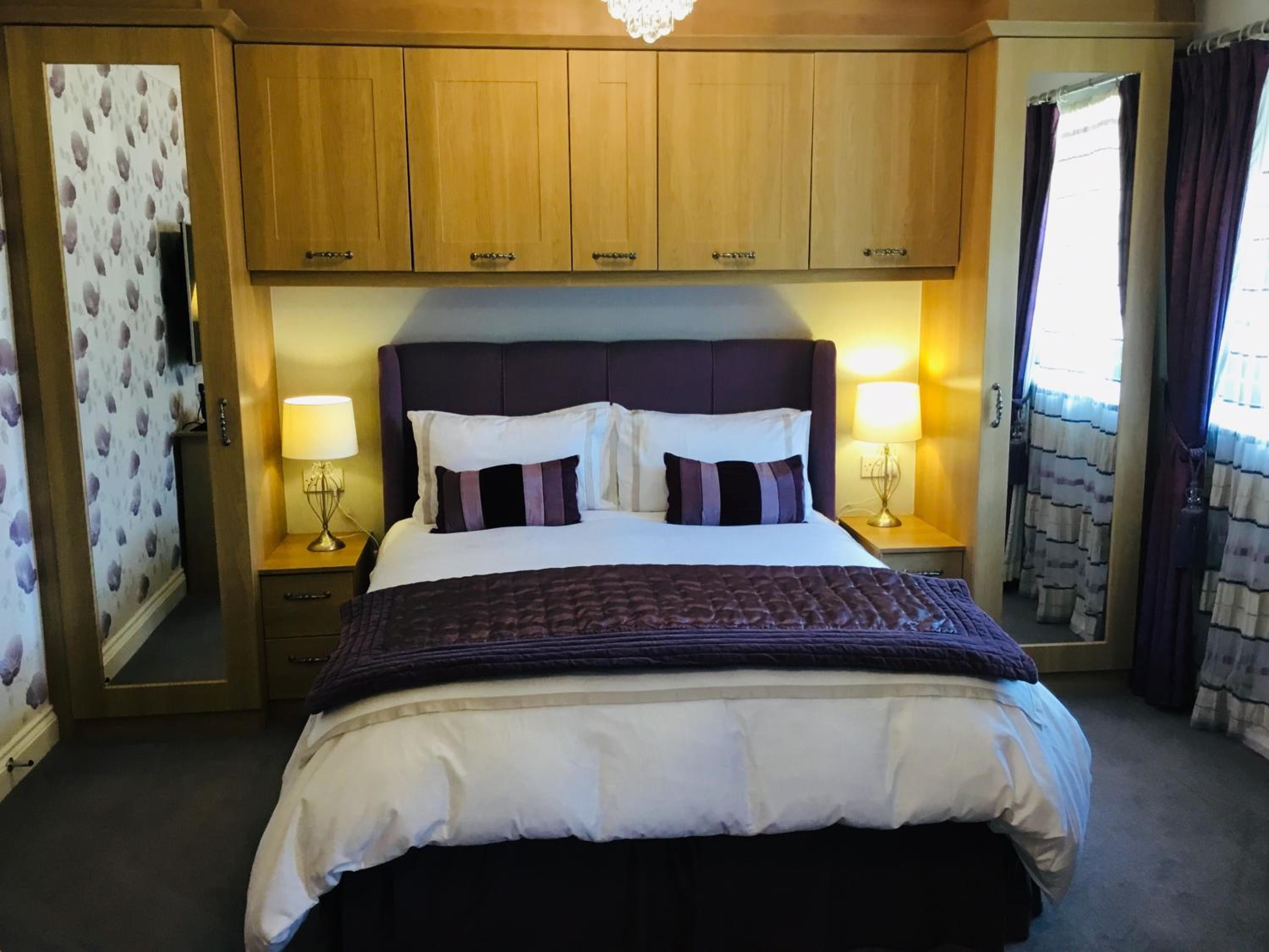 Room 6 photo 3