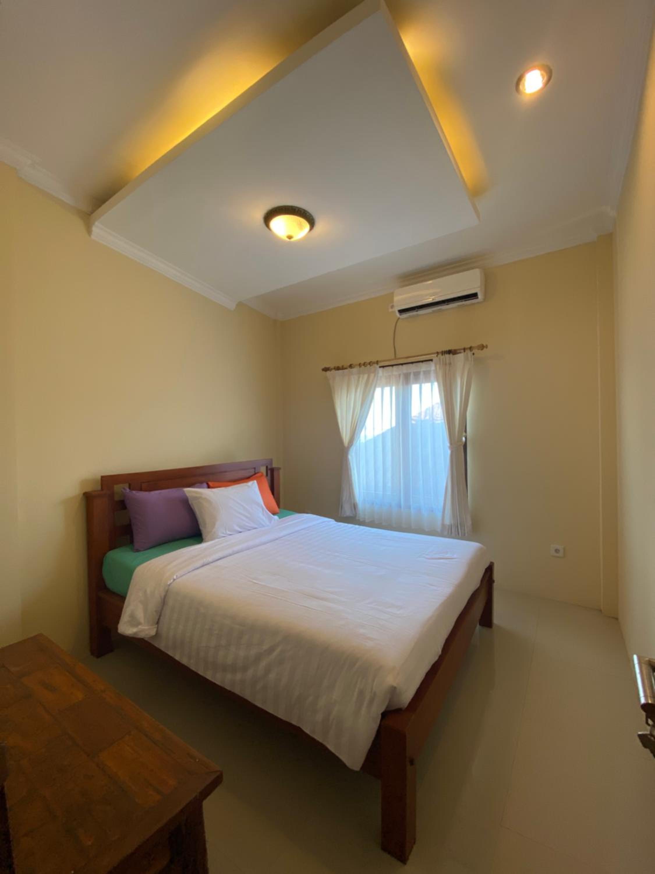Family Room - Photo 1
