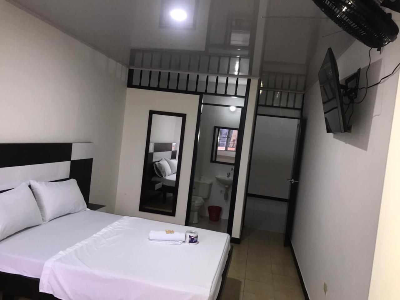 Standard Double Room with Fan photo 3