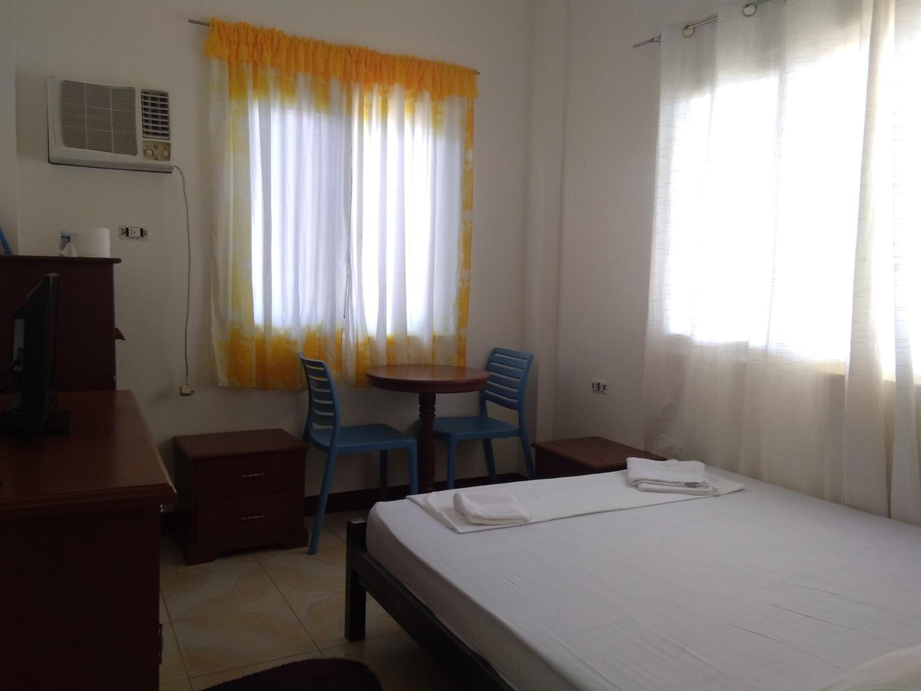 Budget Double Room photo 1