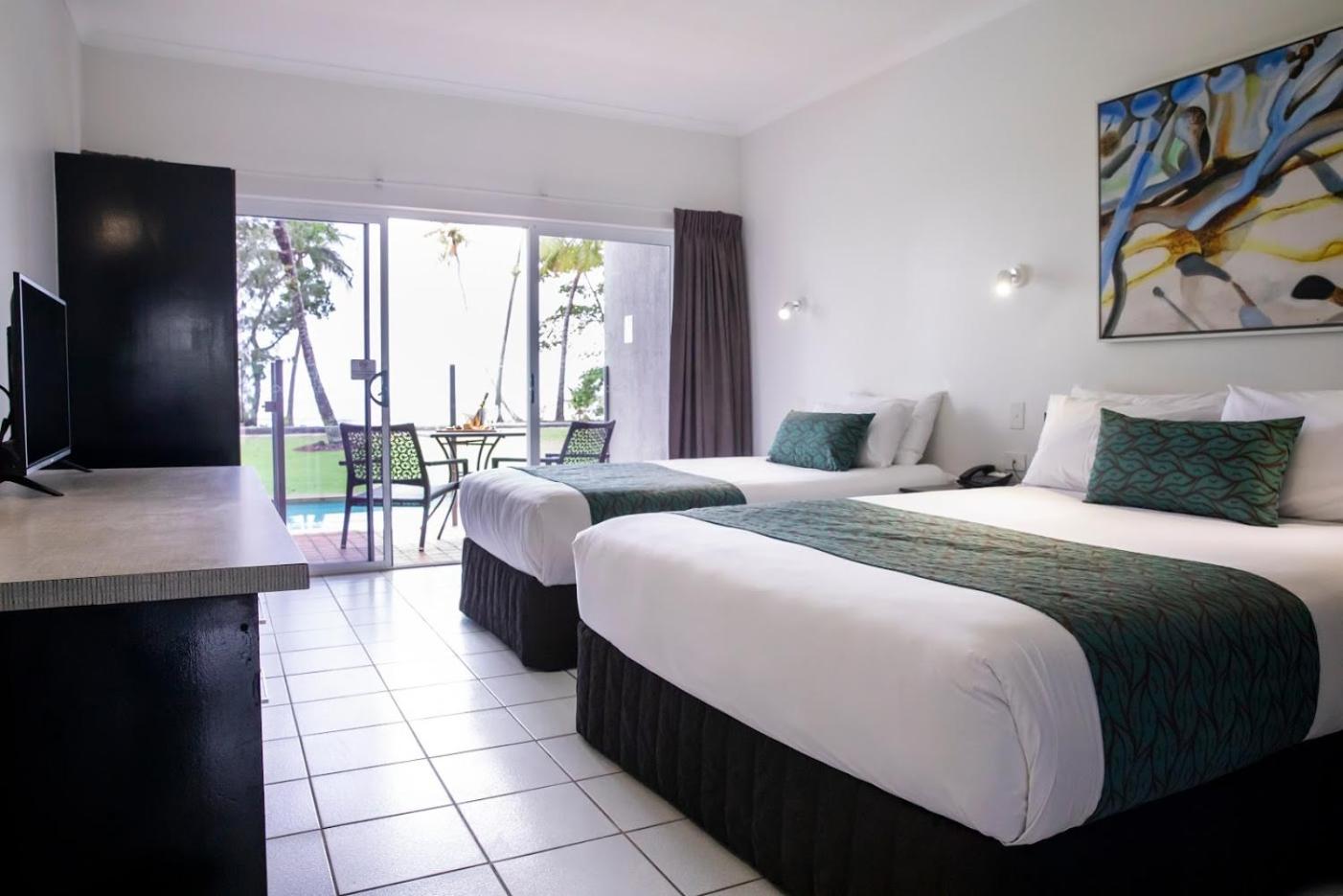 Resort Room - Beachfront
