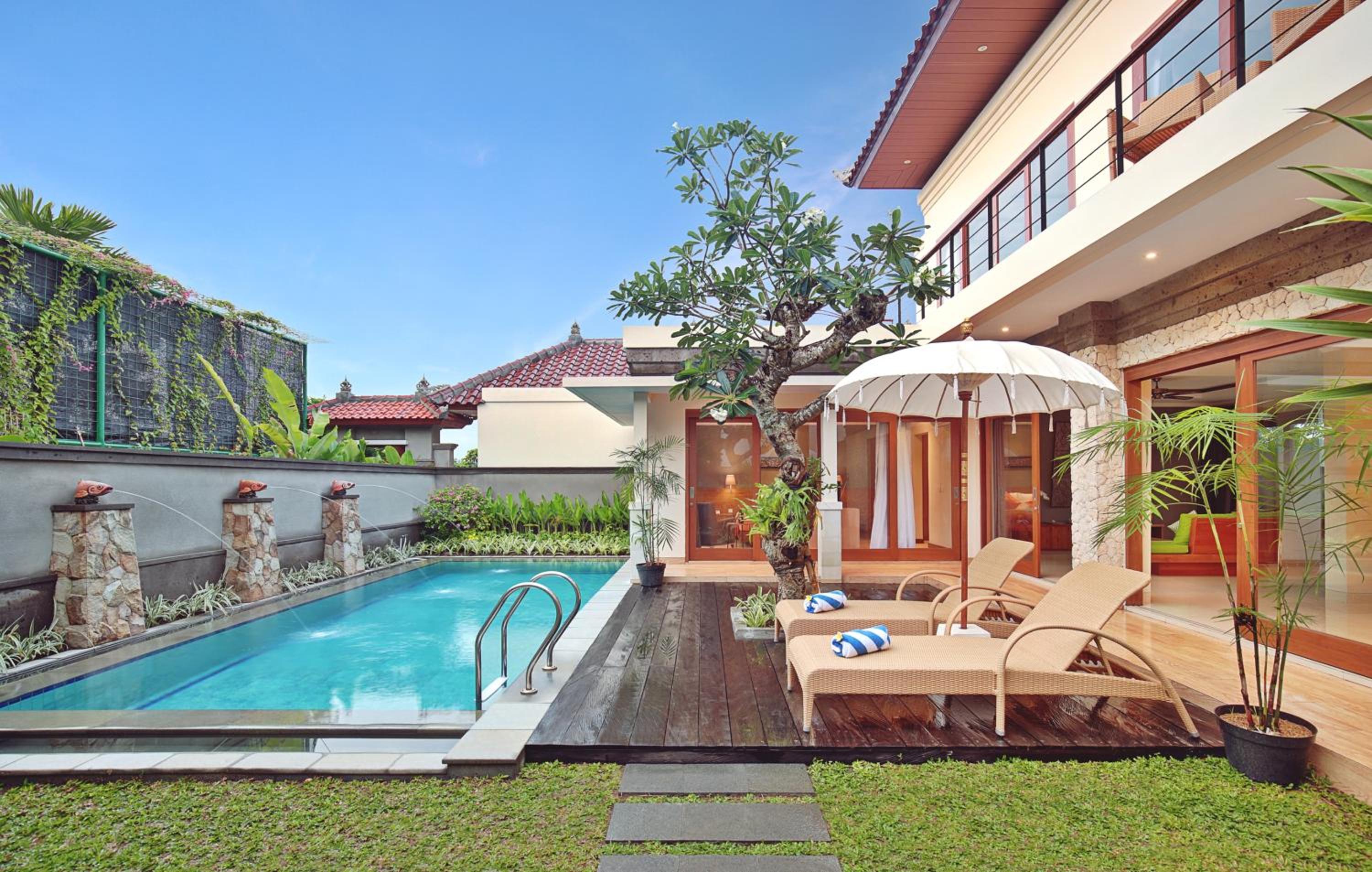 Three-Bedroom Villa - Photo 12