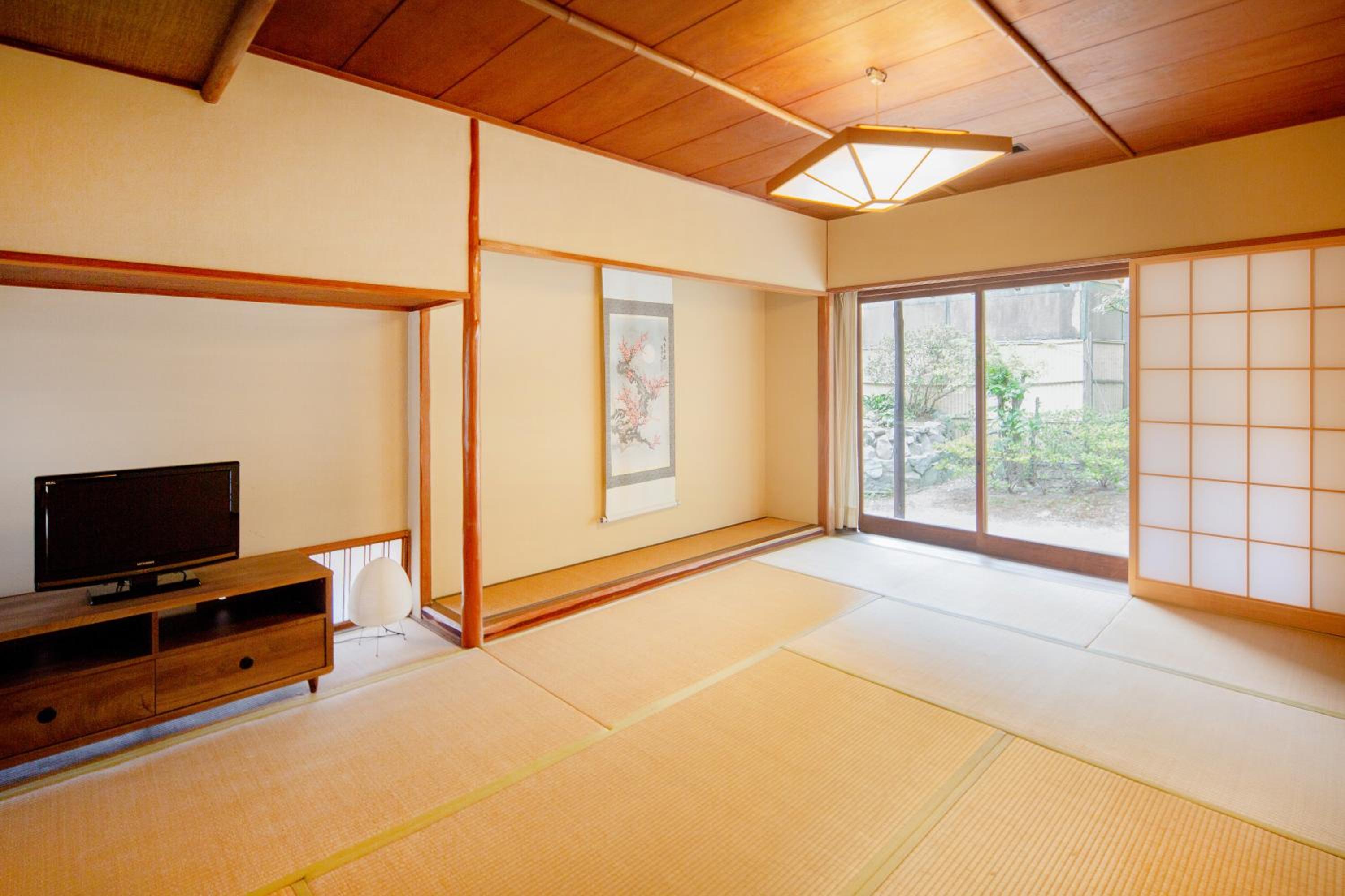 Japanese-Style Room "Sugao" (MAX 4 Adults) - Photo 5