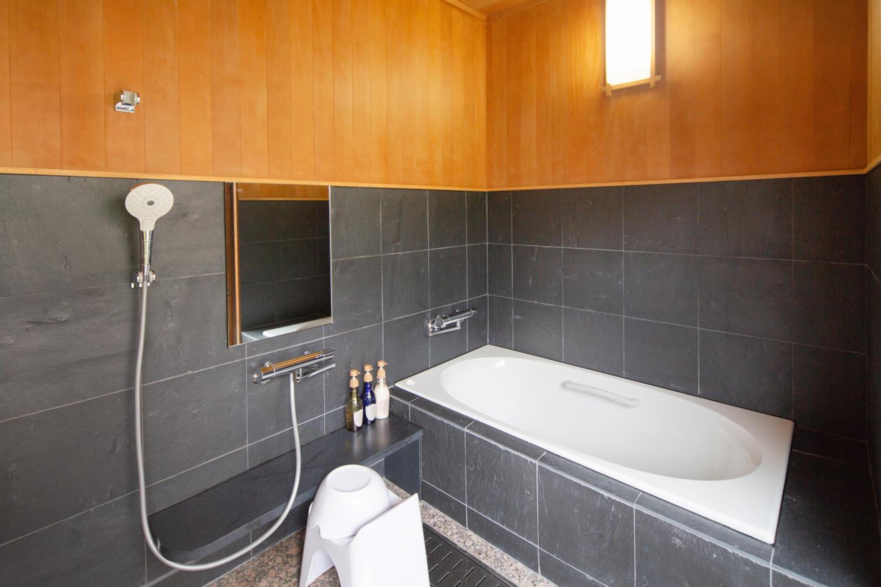 Japanese-Style Room "Sugao" (MAX 4 Adults) - Photo 6