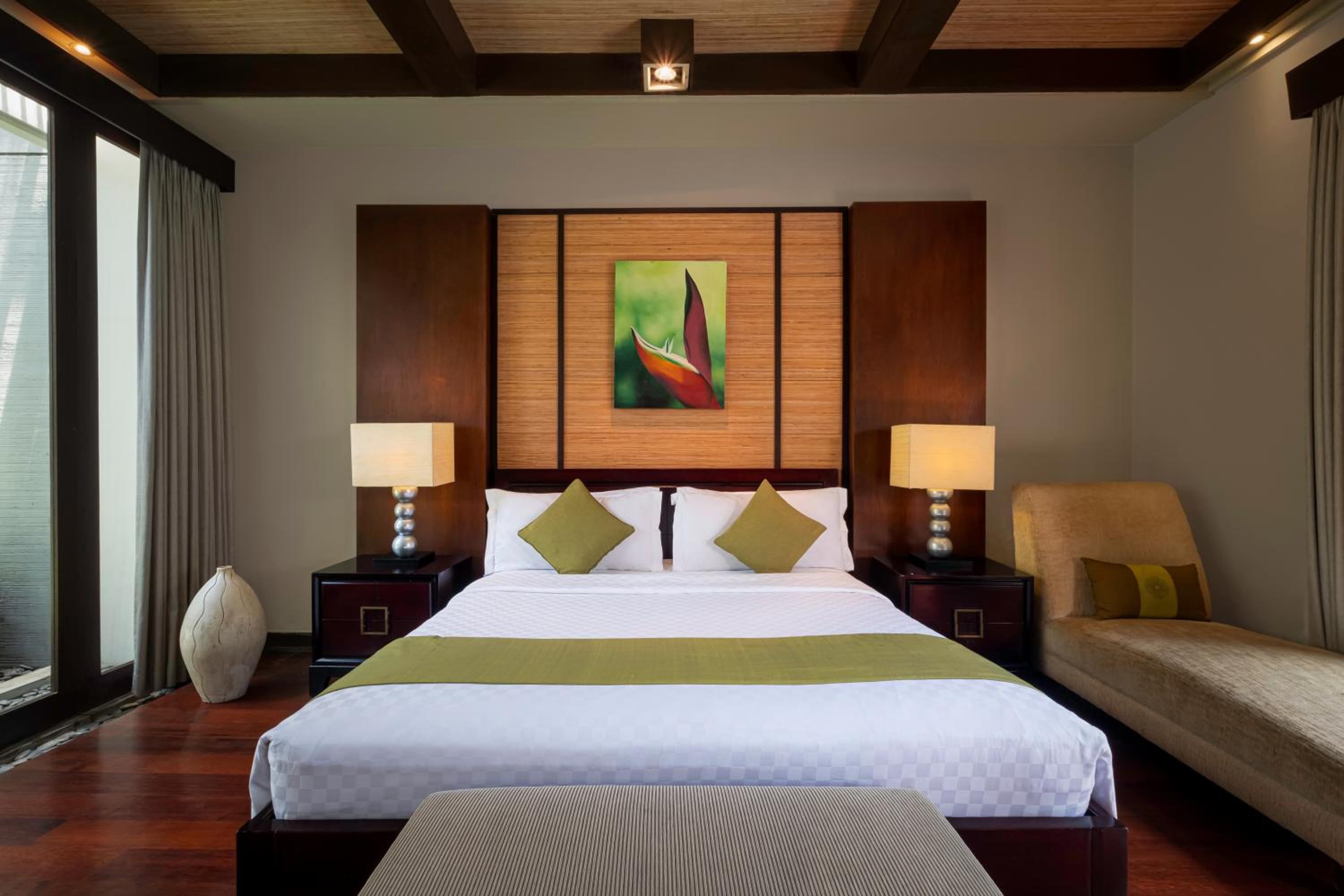 Two-Bedroom Villa with Private Pool - Photo 13