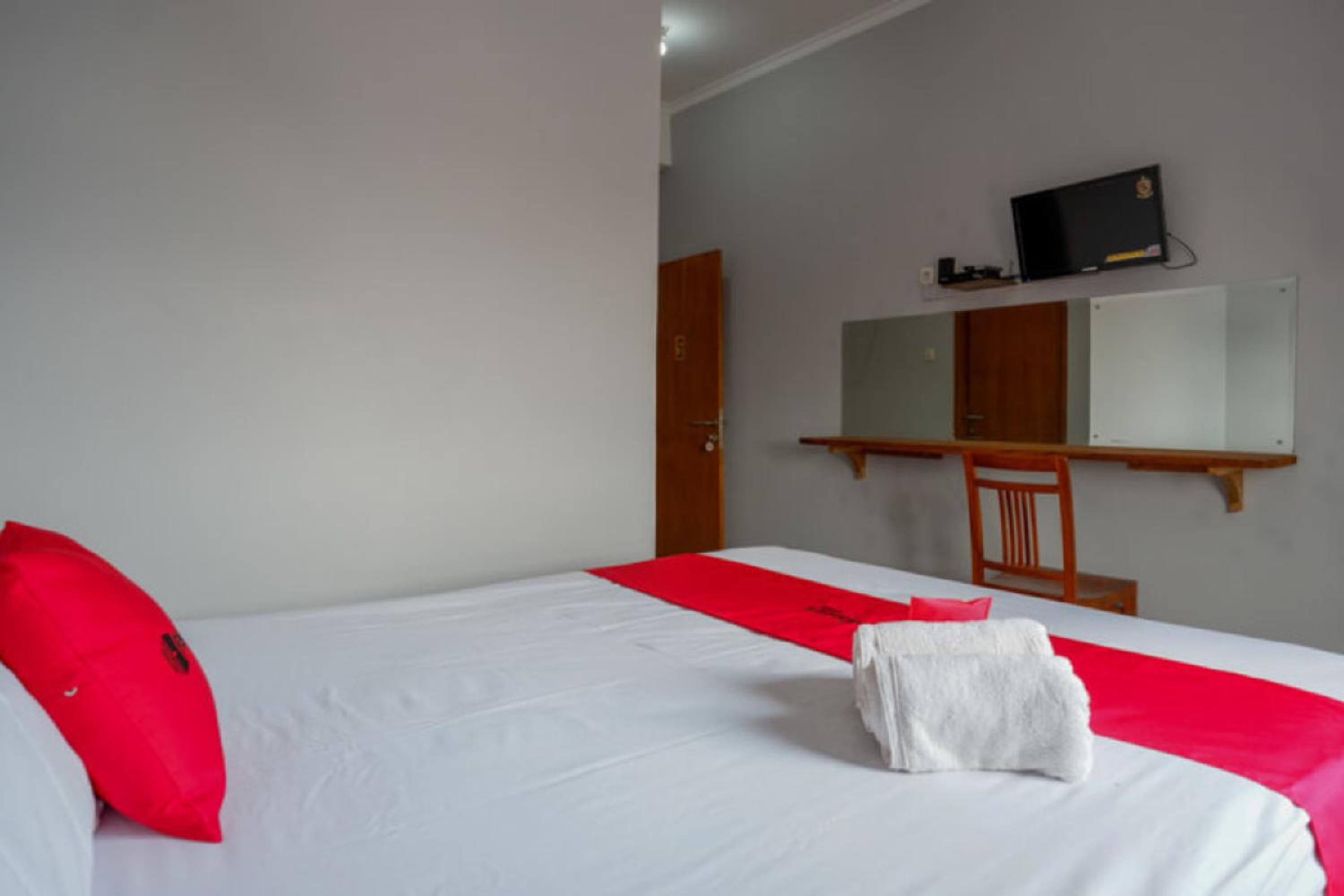 Double Room - Photo 4