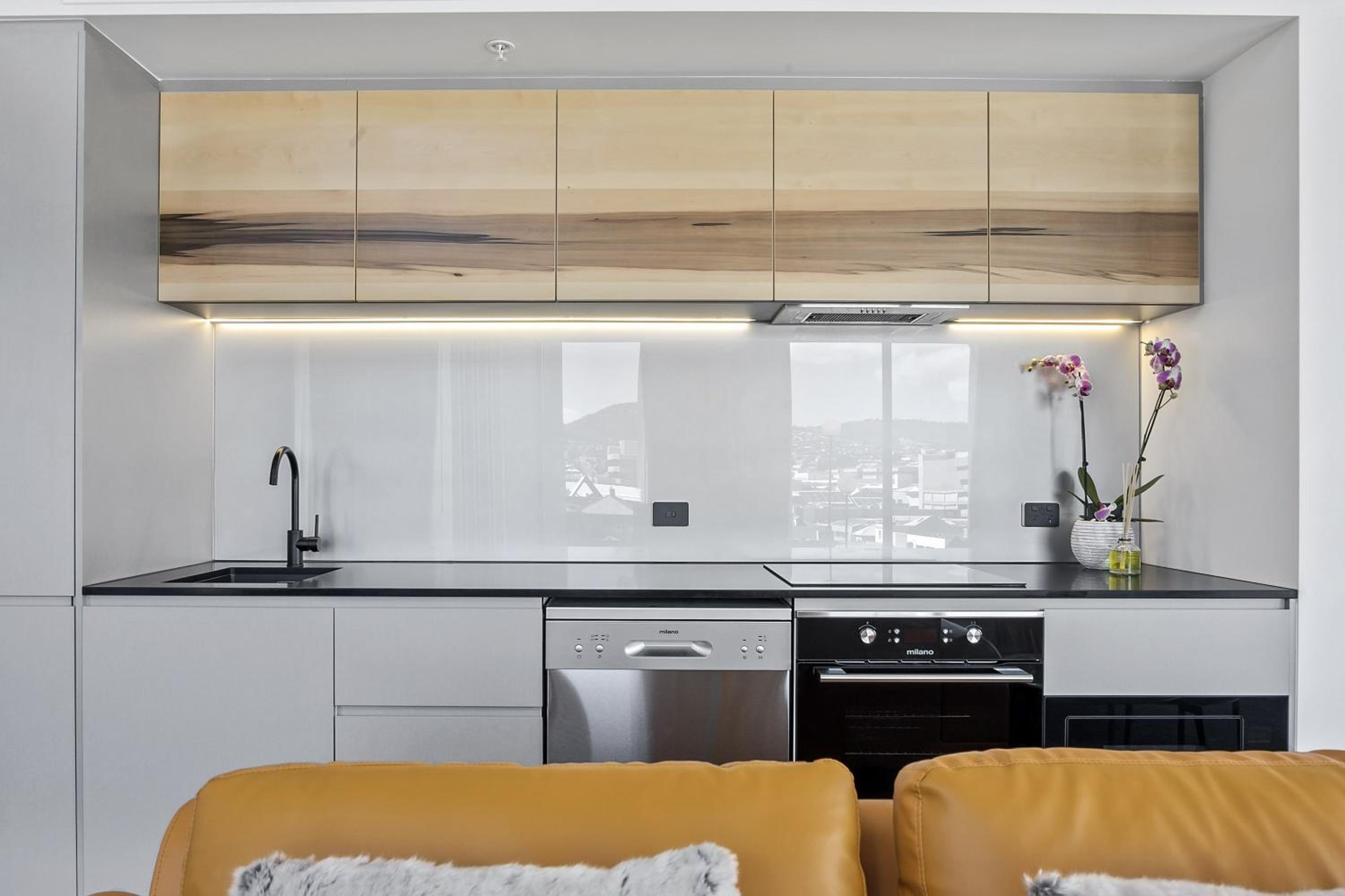 Penthouse Apartment - Photo 5