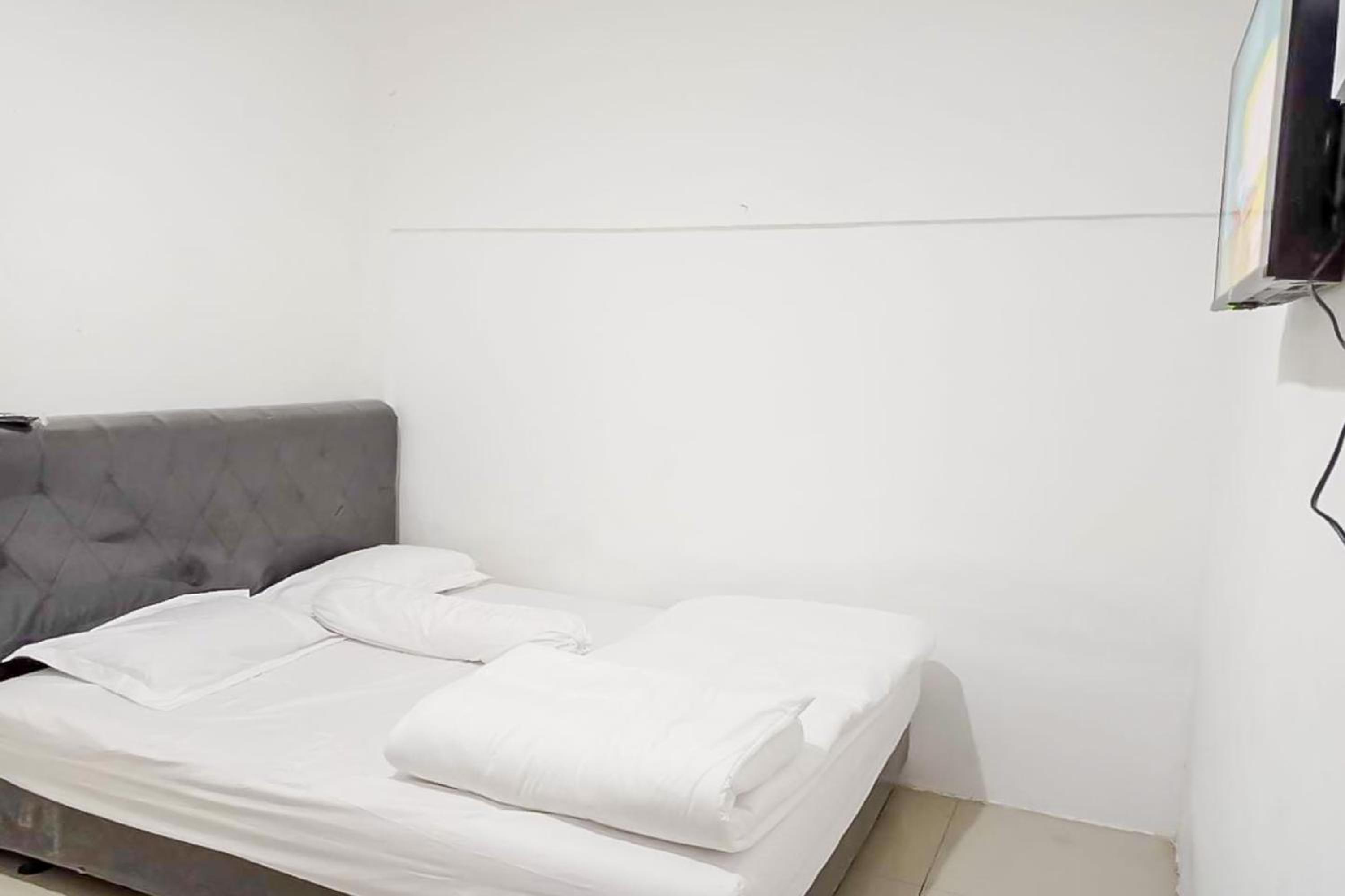 Standard Double Room - Photo 4