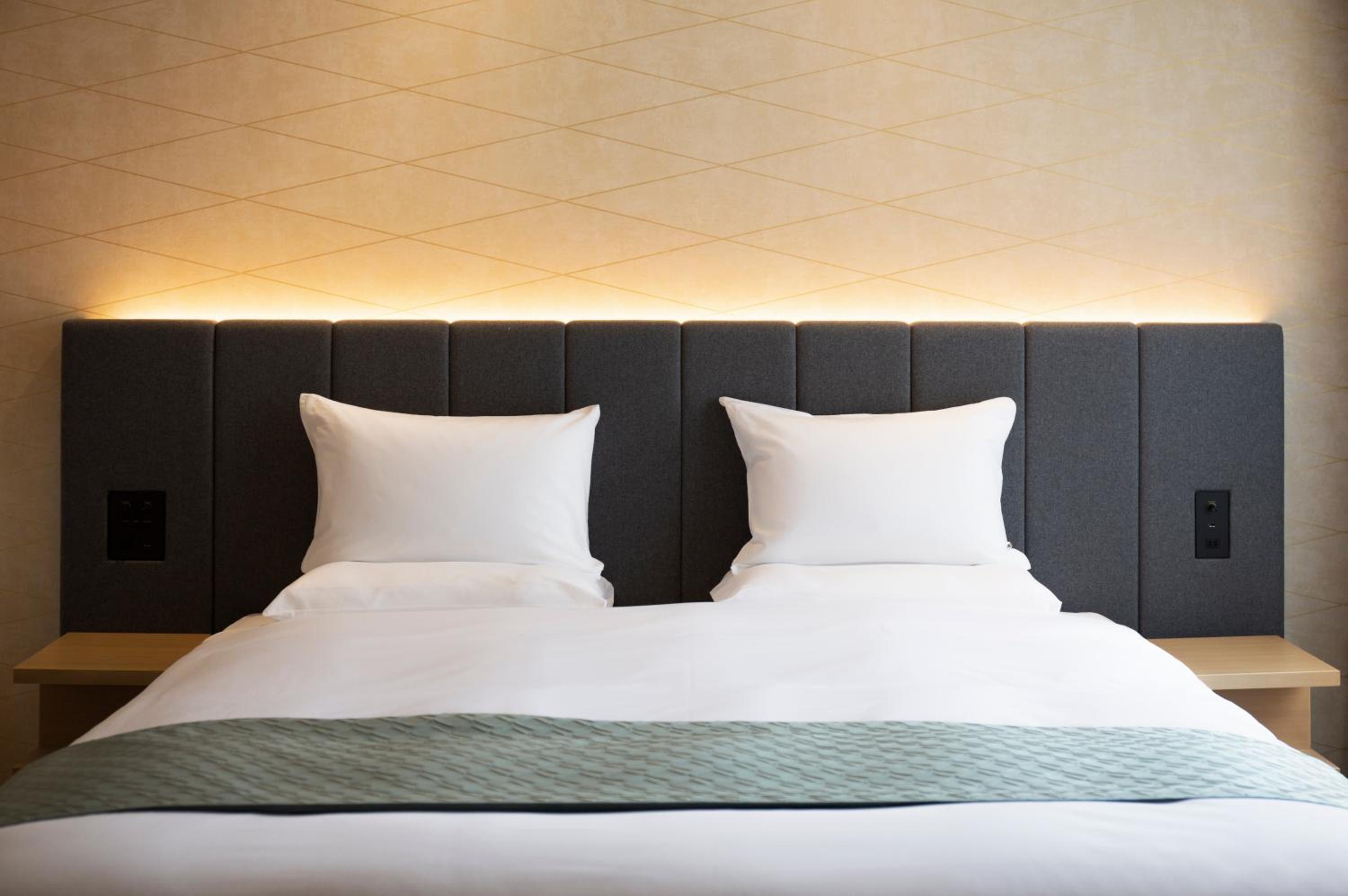 Premier King Room - Photo 3