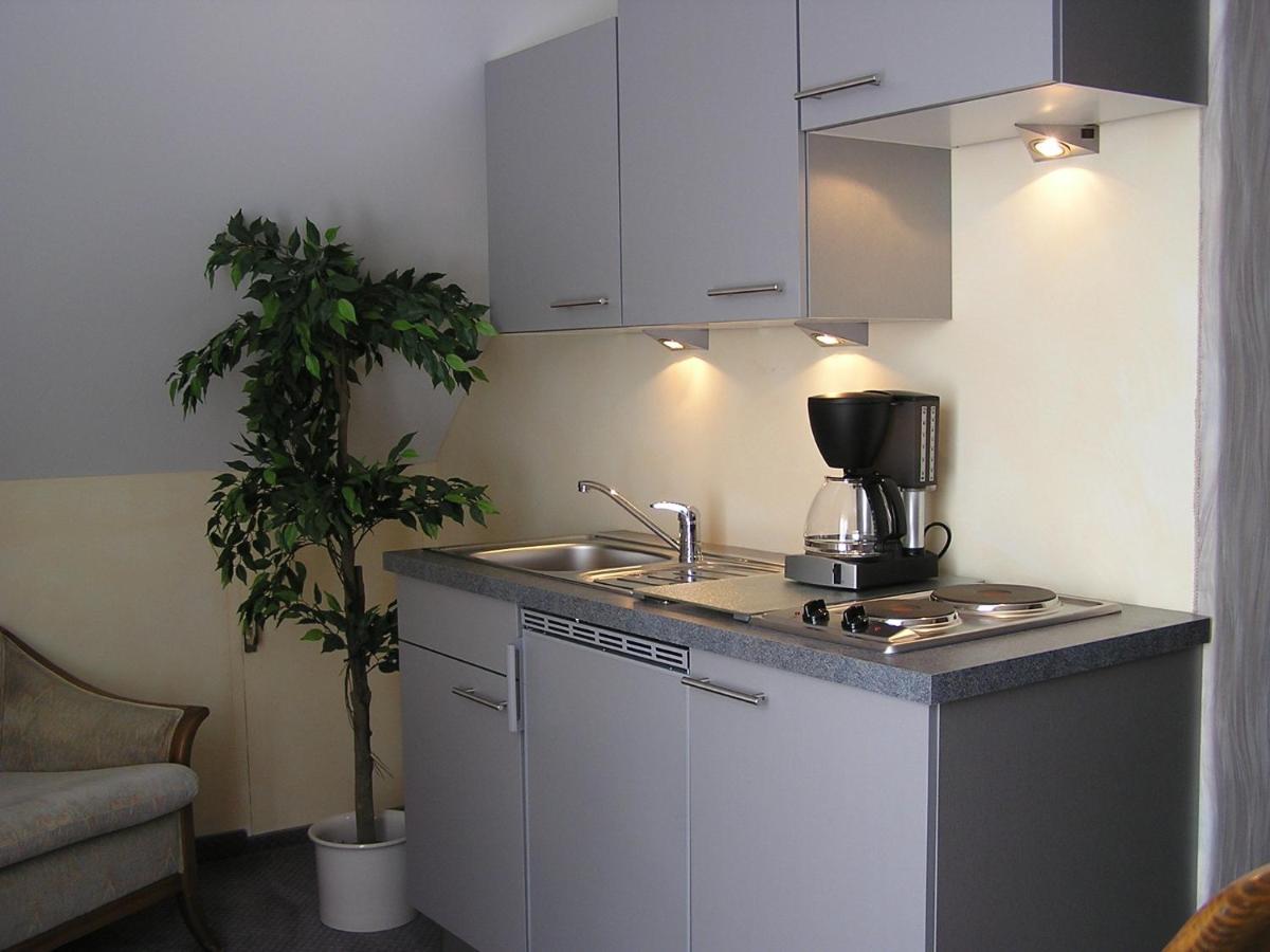 Apartment photo 2