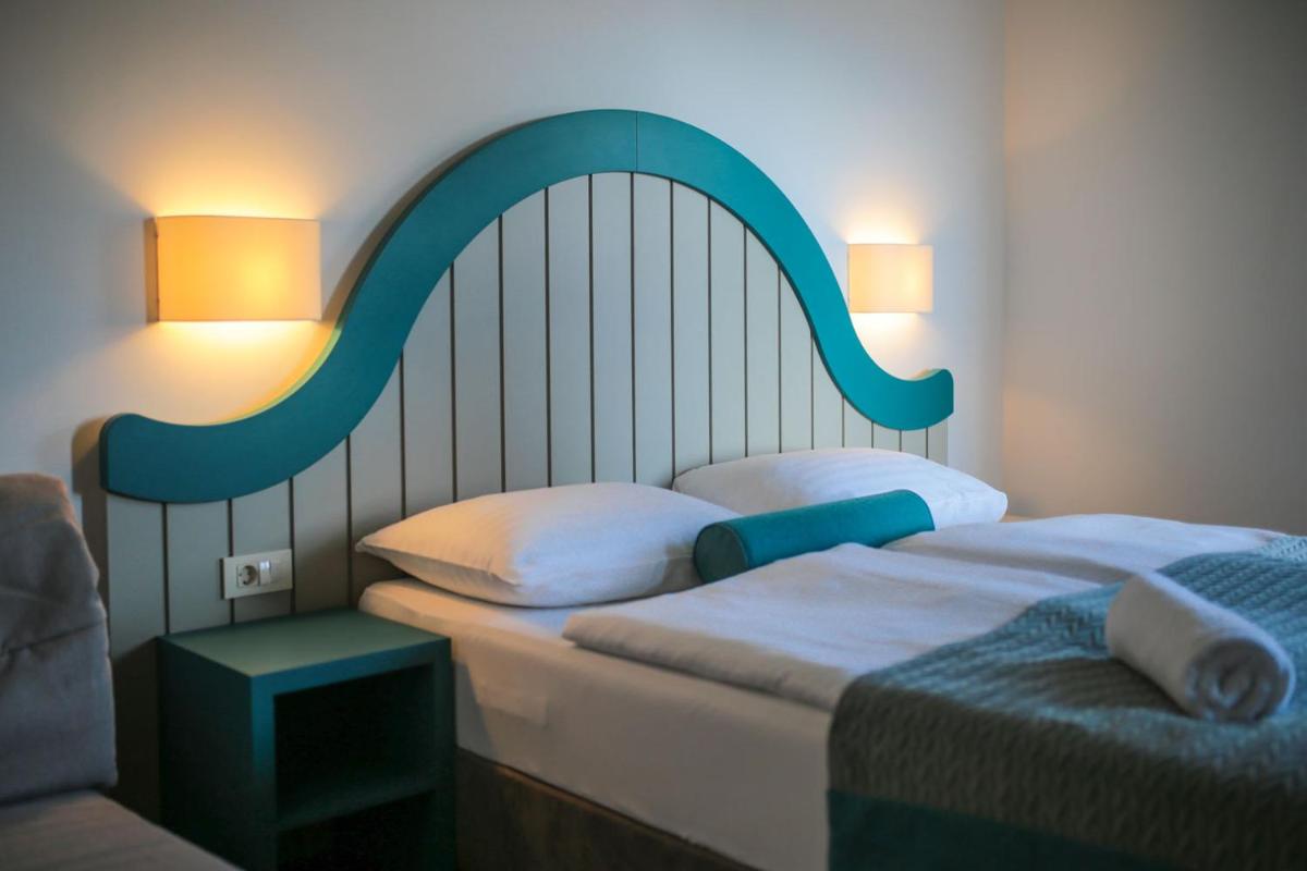 Double Room with Balcony photo 1