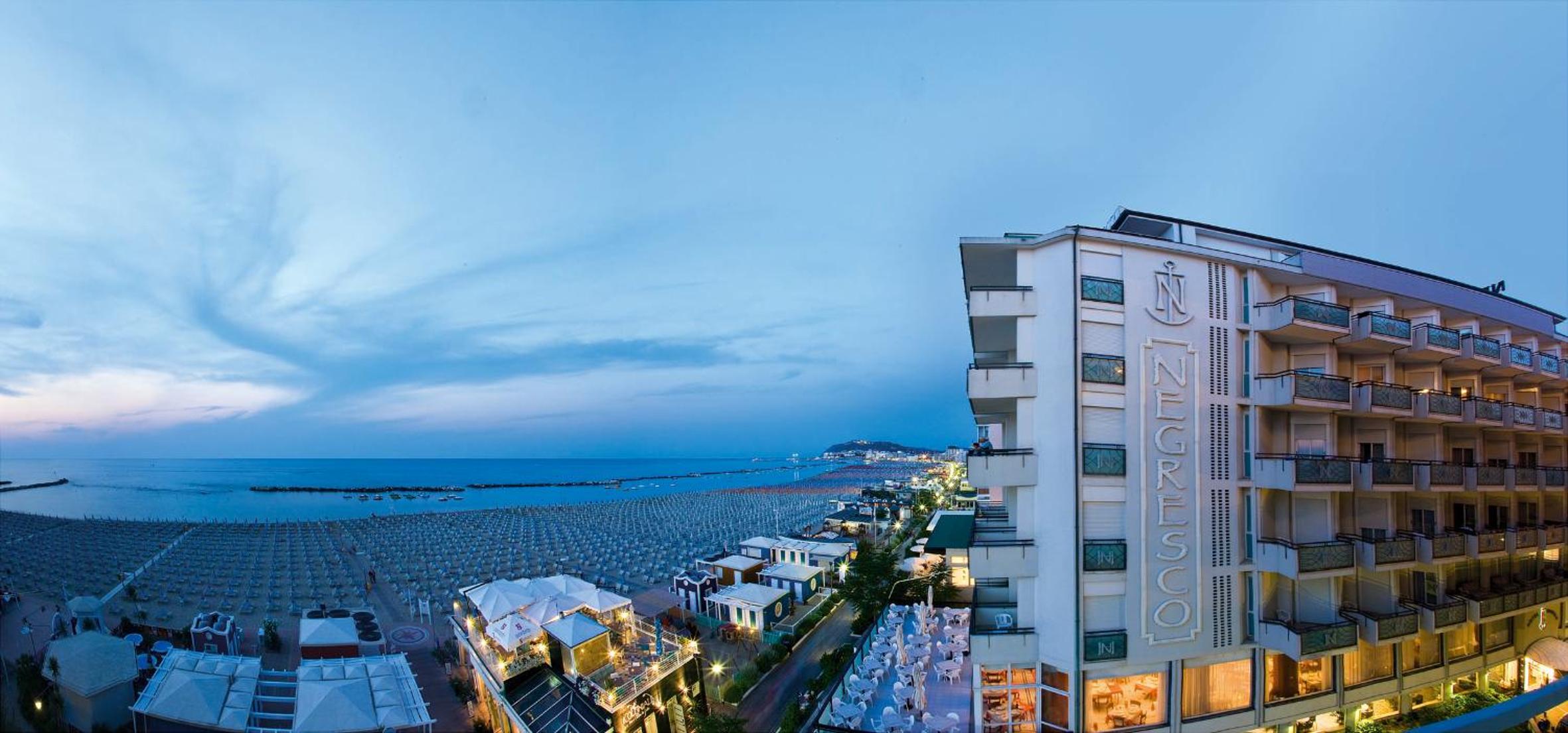 Double Room with Sea View - Photo 7