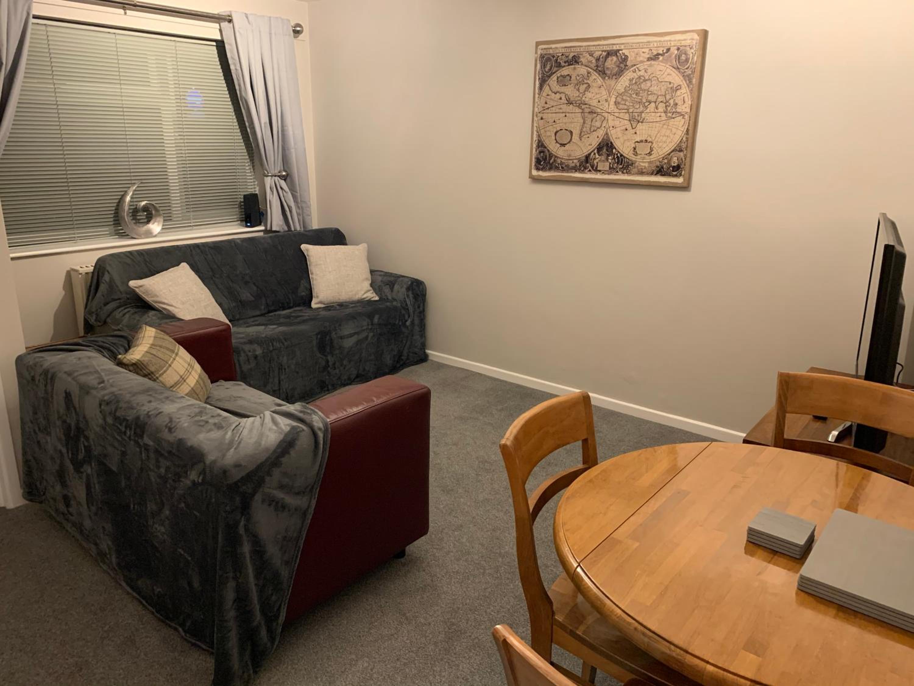 One-Bedroom Apartment