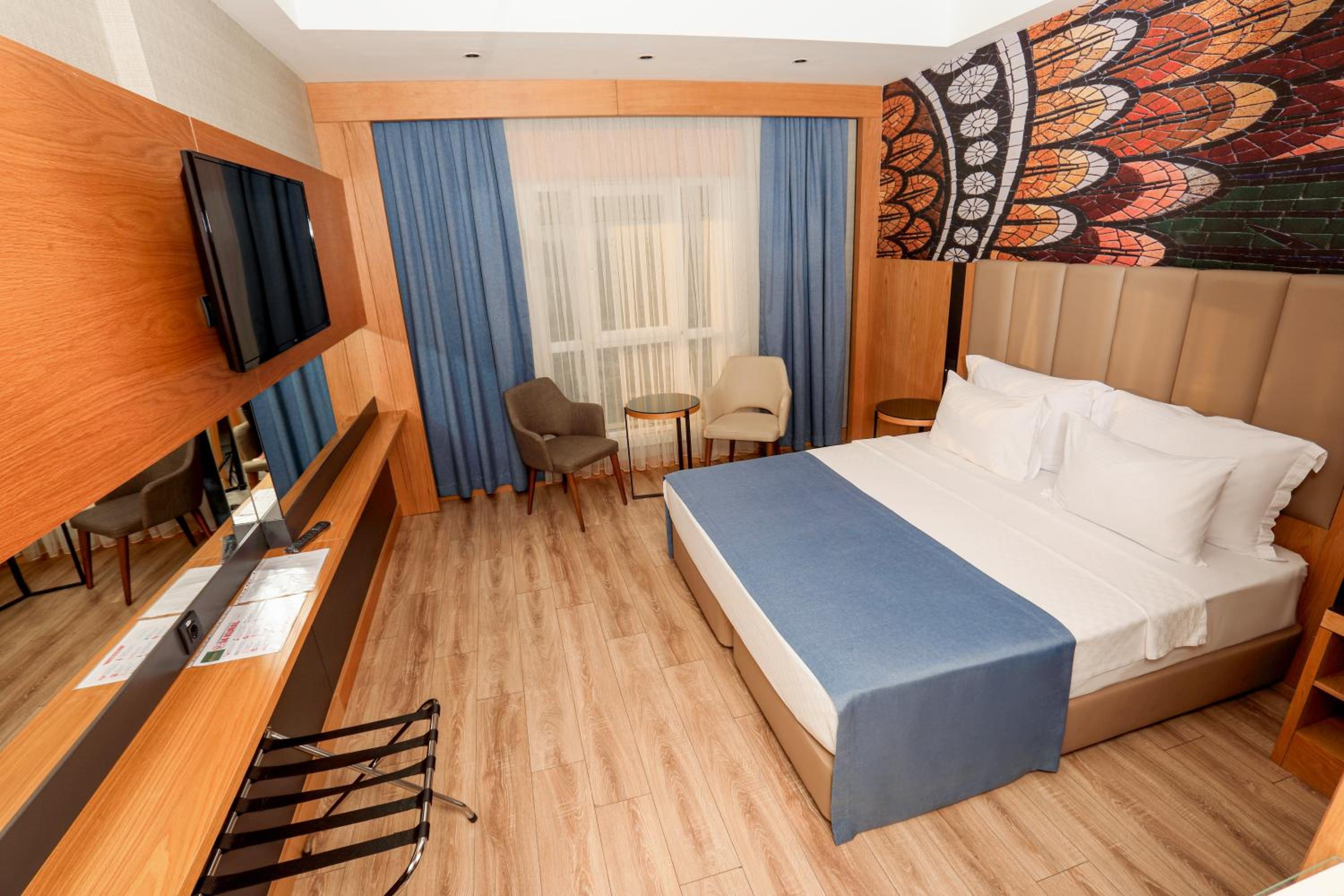 Standard Double Room - Photo 1
