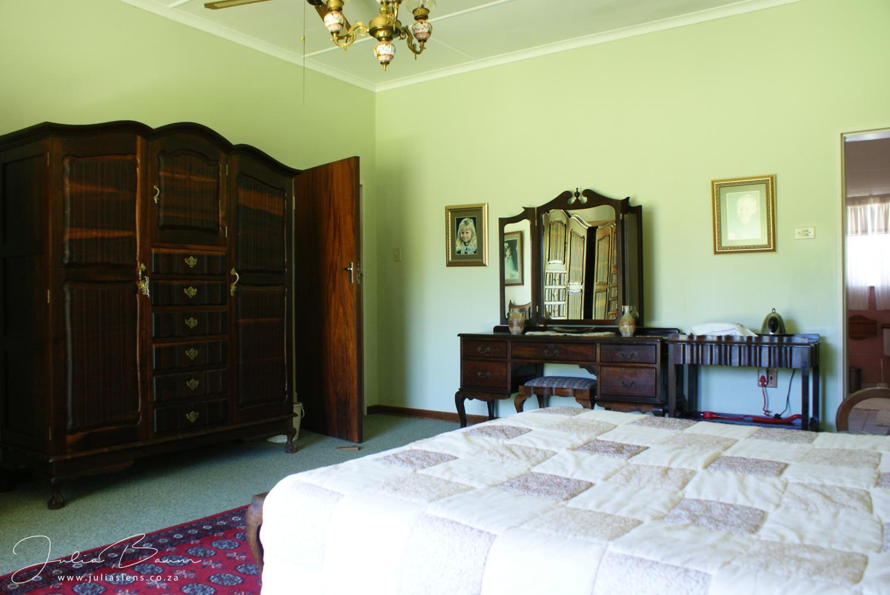 Double Room - Photo 8