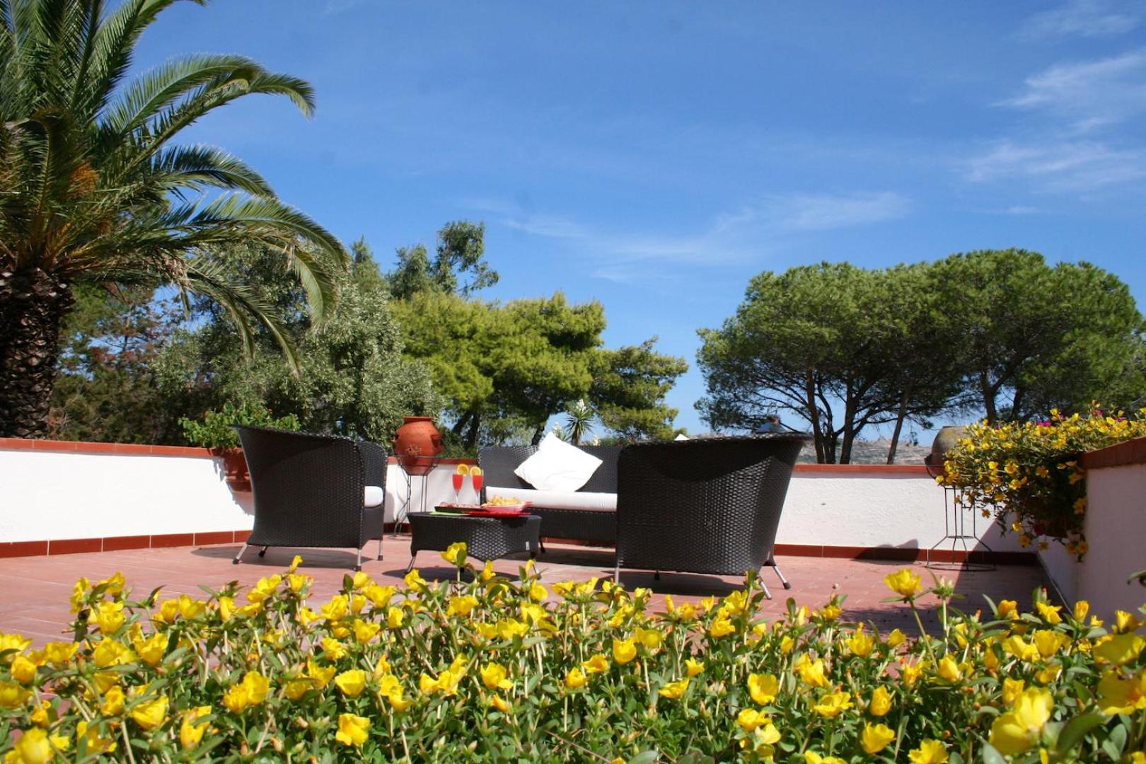 Villa - Beach Front photo 3
