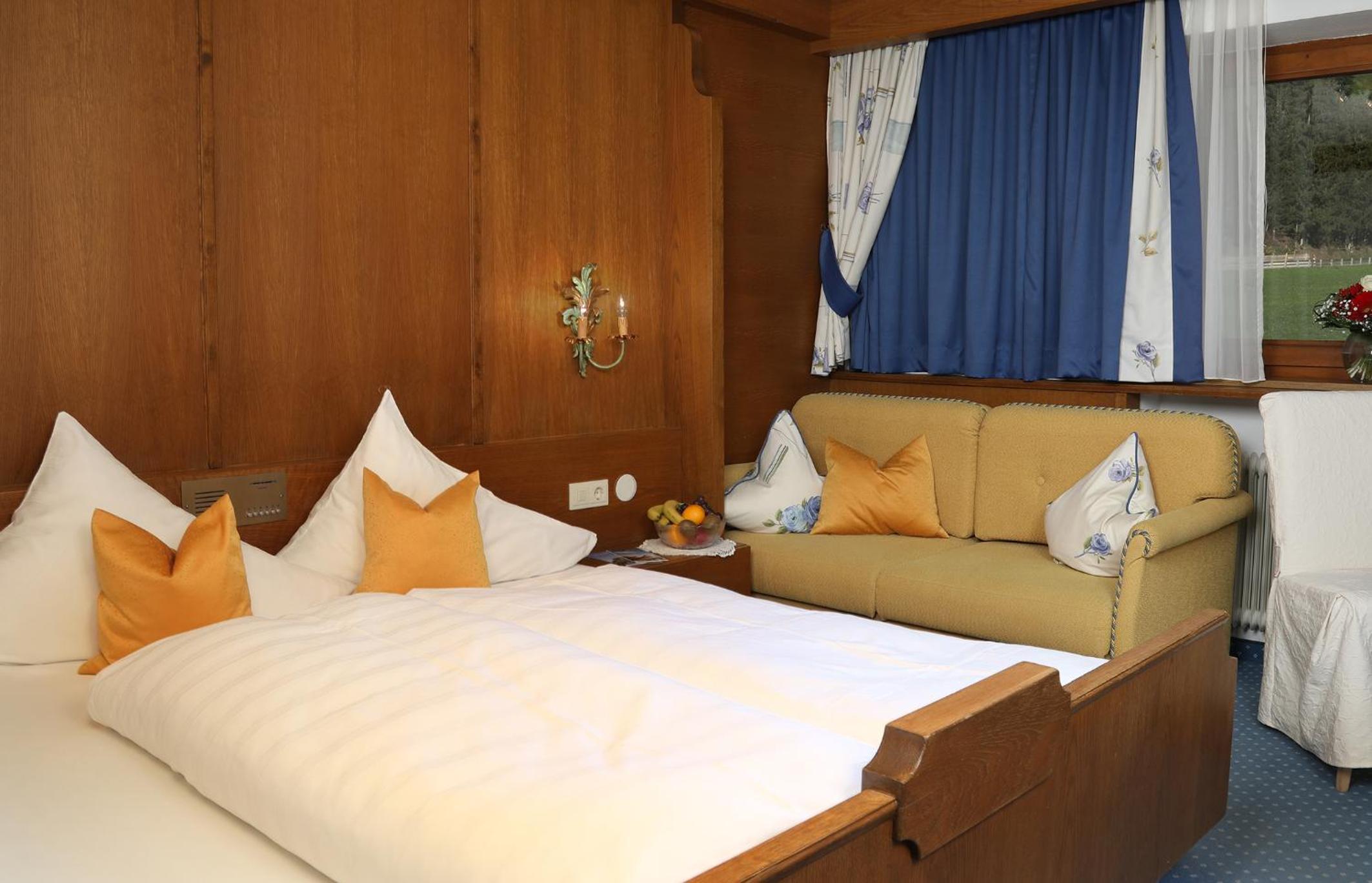 Standard Double Room - Photo 4