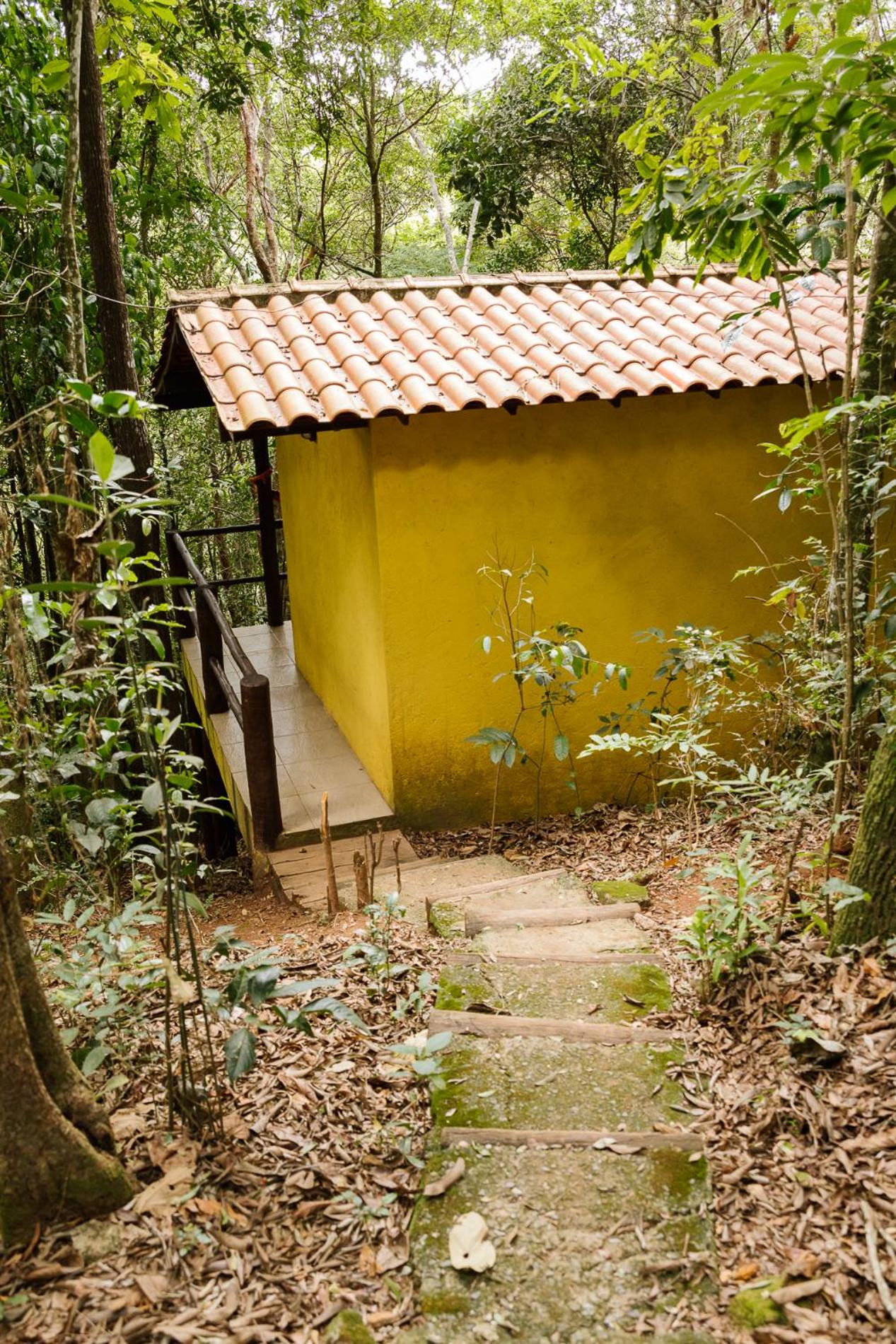 One-Bedroom Chalet (Yellow) - Photo 3