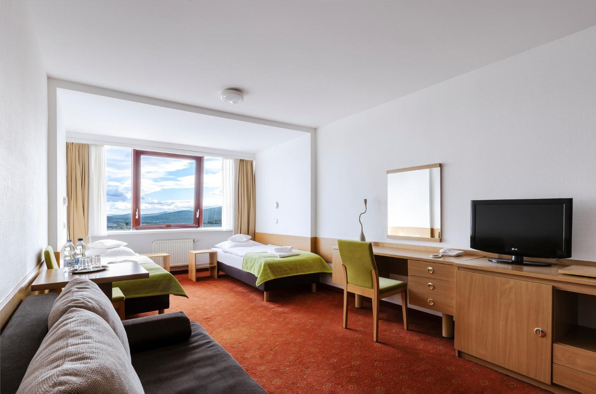 Double Room with Extra Bed photo 1