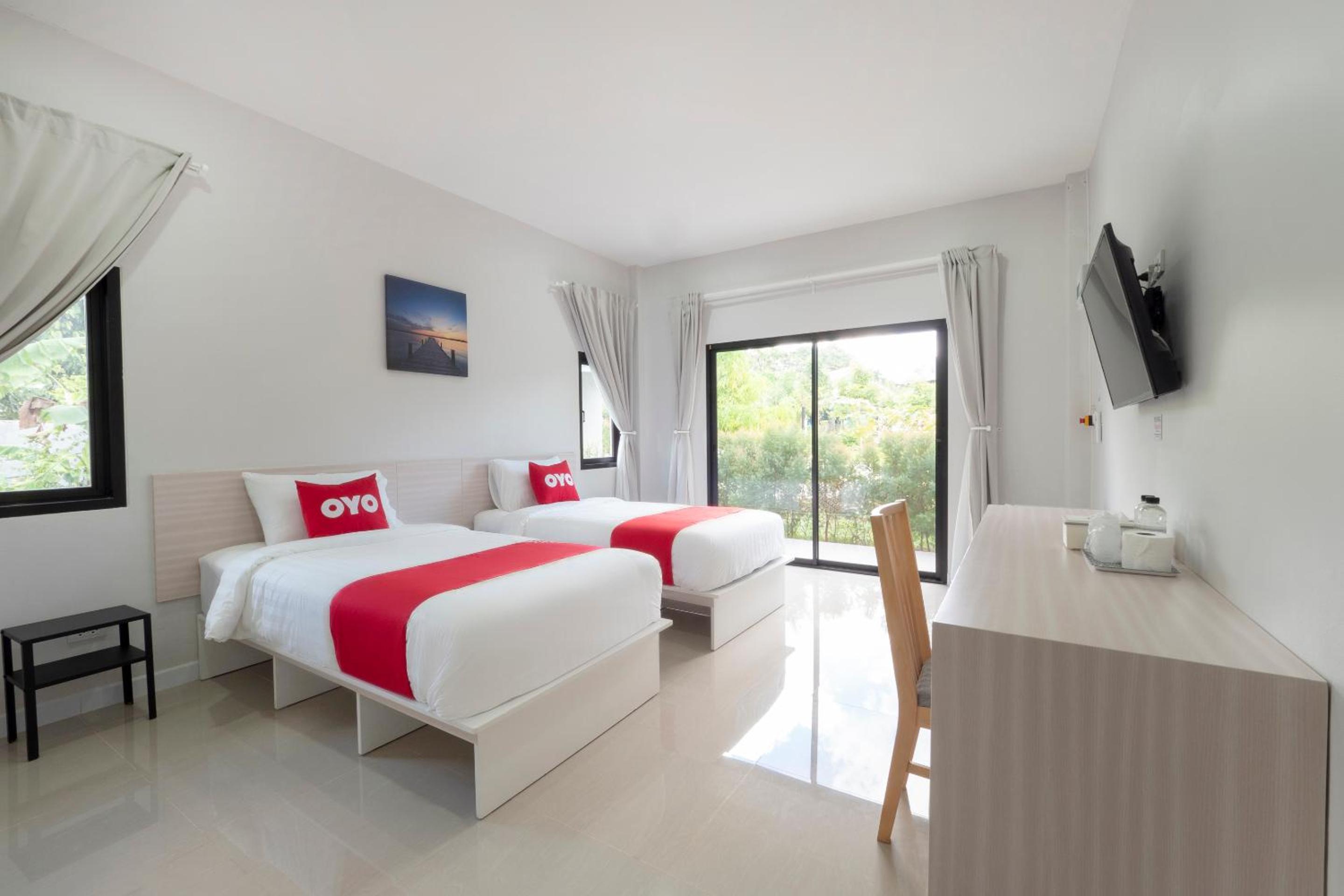 Deluxe Twin Room