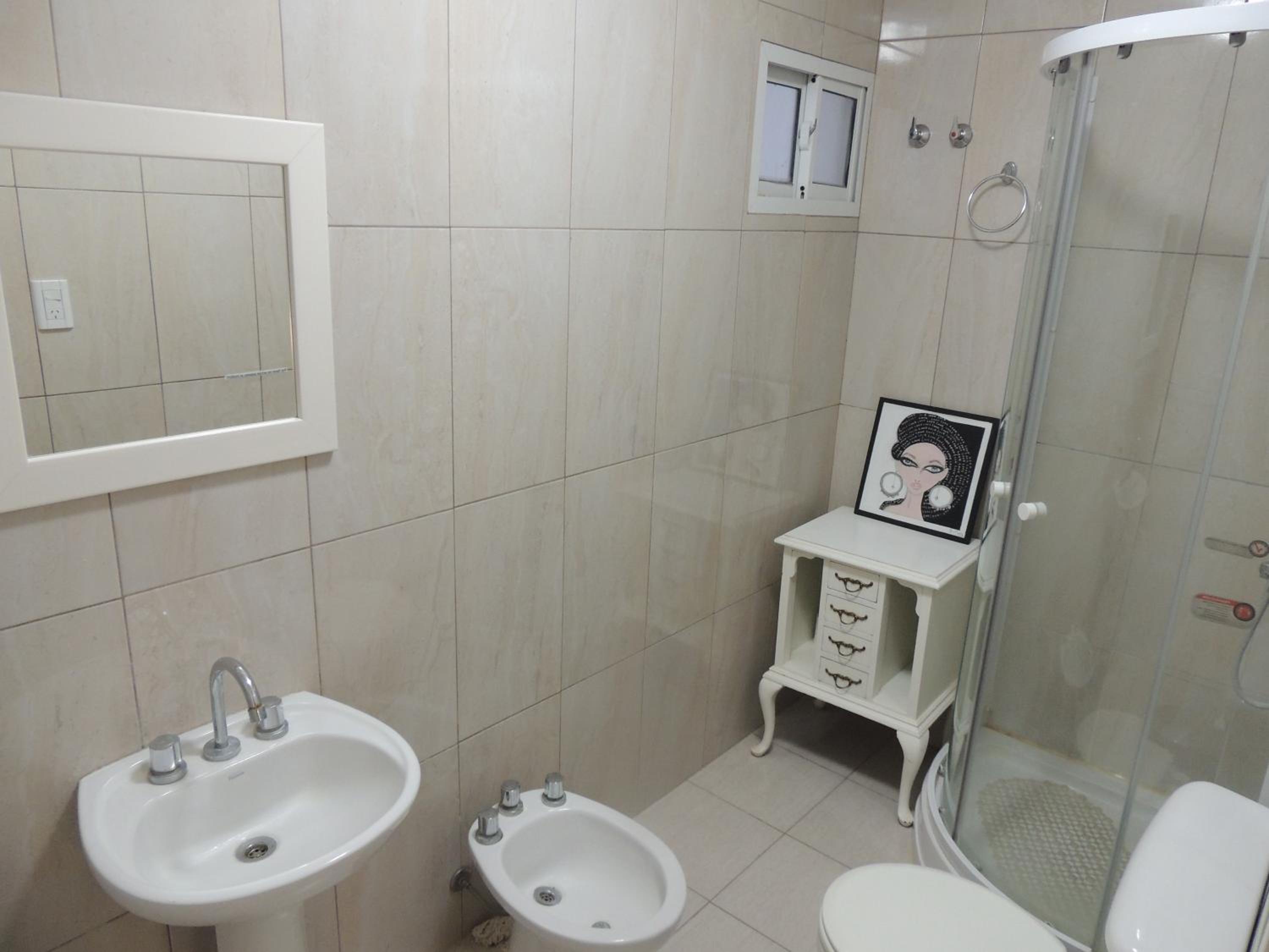 One-Bedroom House photo 3
