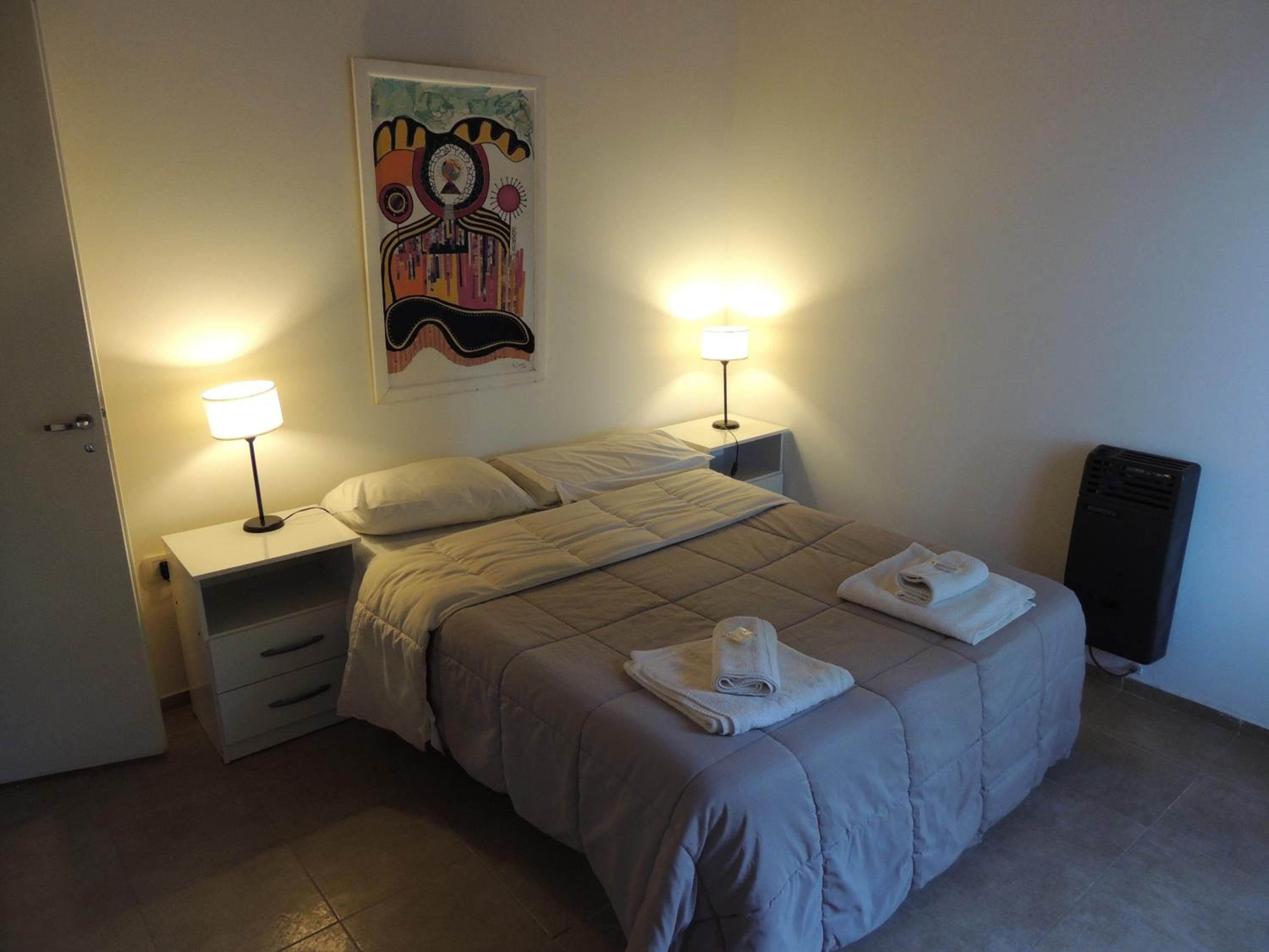One-Bedroom House photo 1