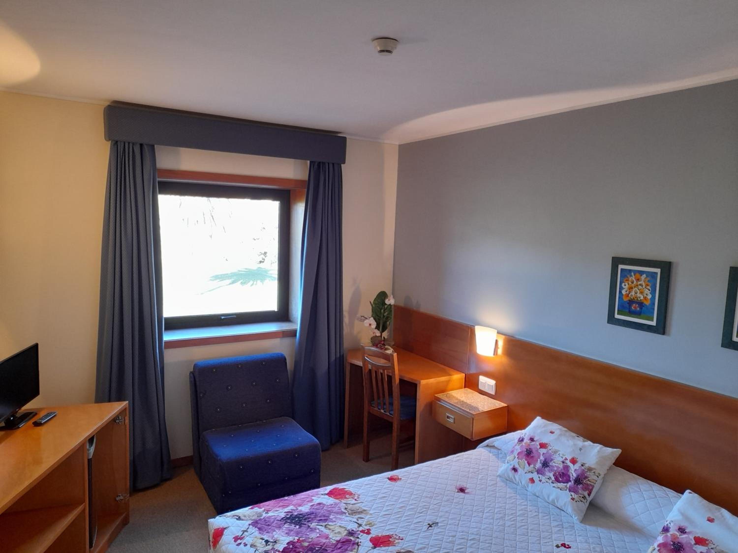 Quadruple Room - Photo 5