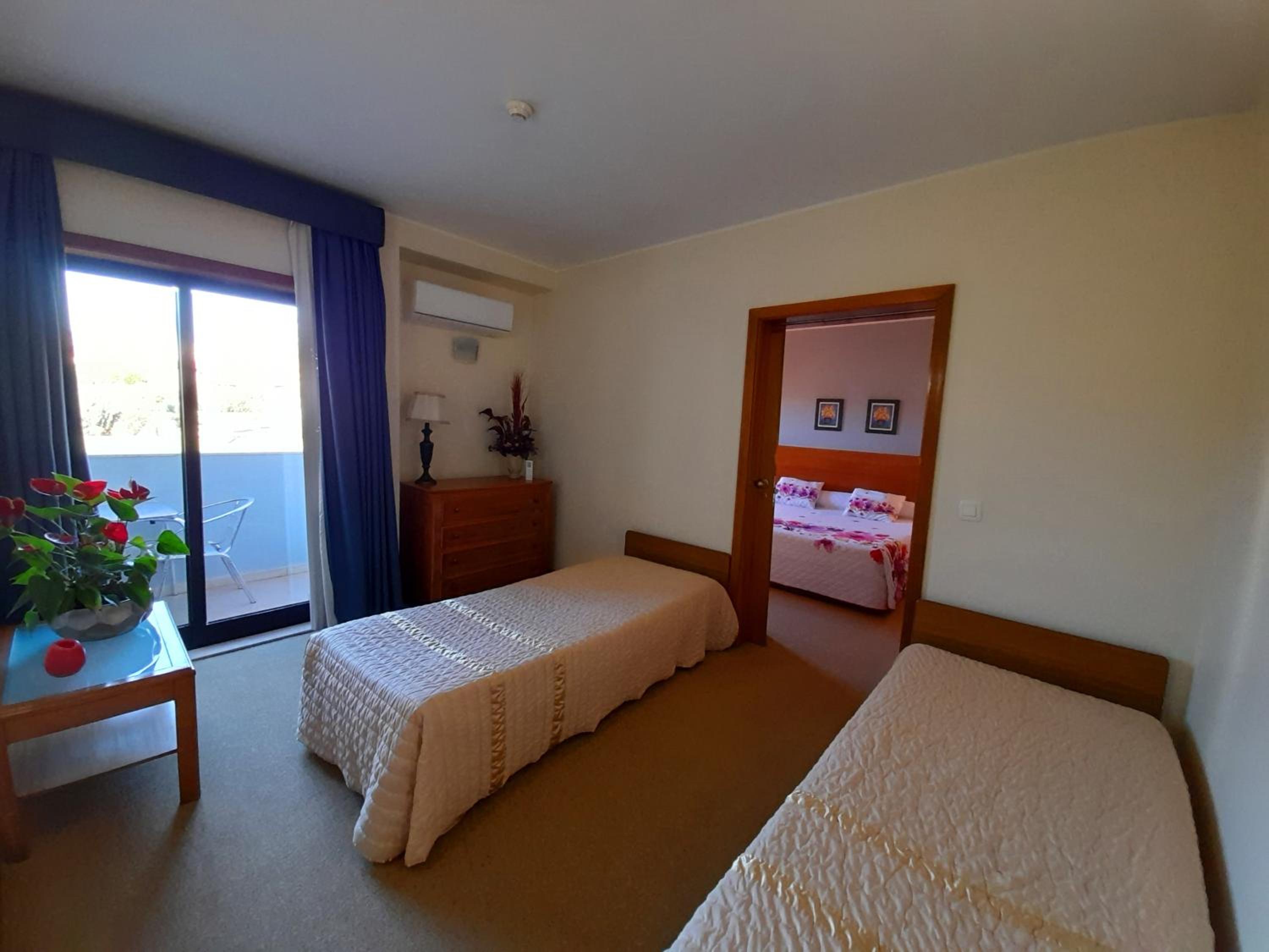 Quadruple Room - Photo 4