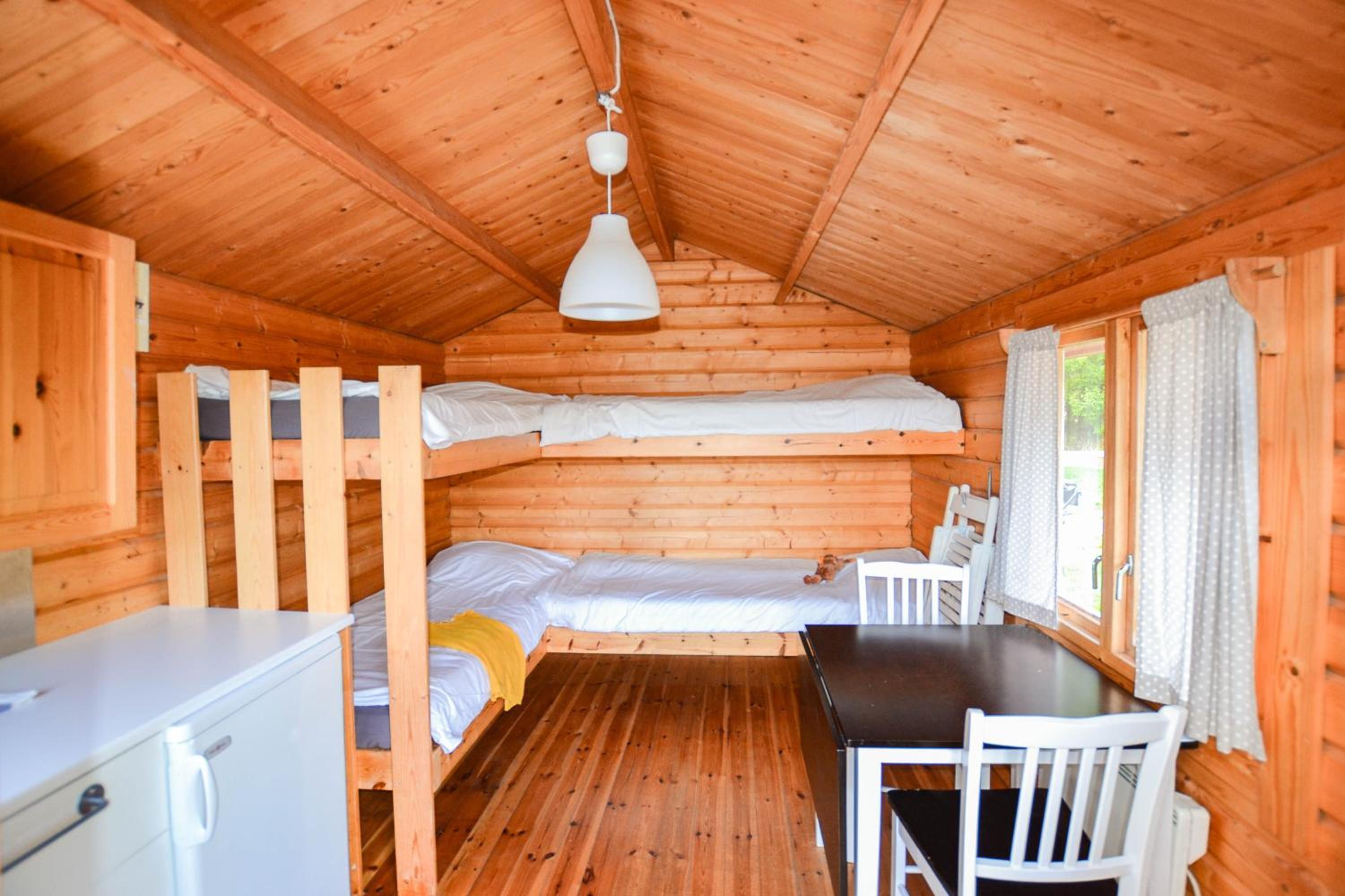 Mobile Home - Photo 6
