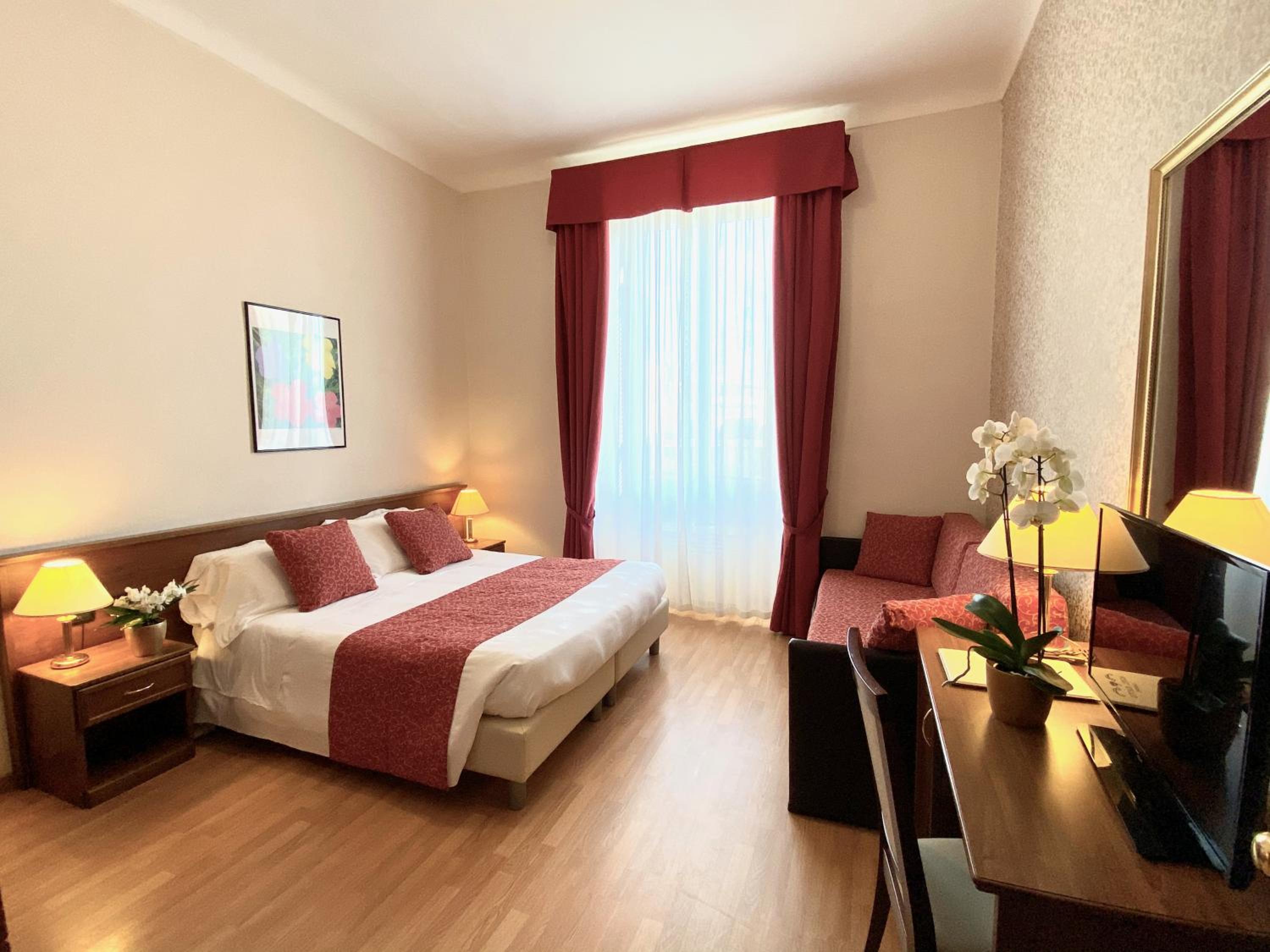 Superior Double Room - Photo 8