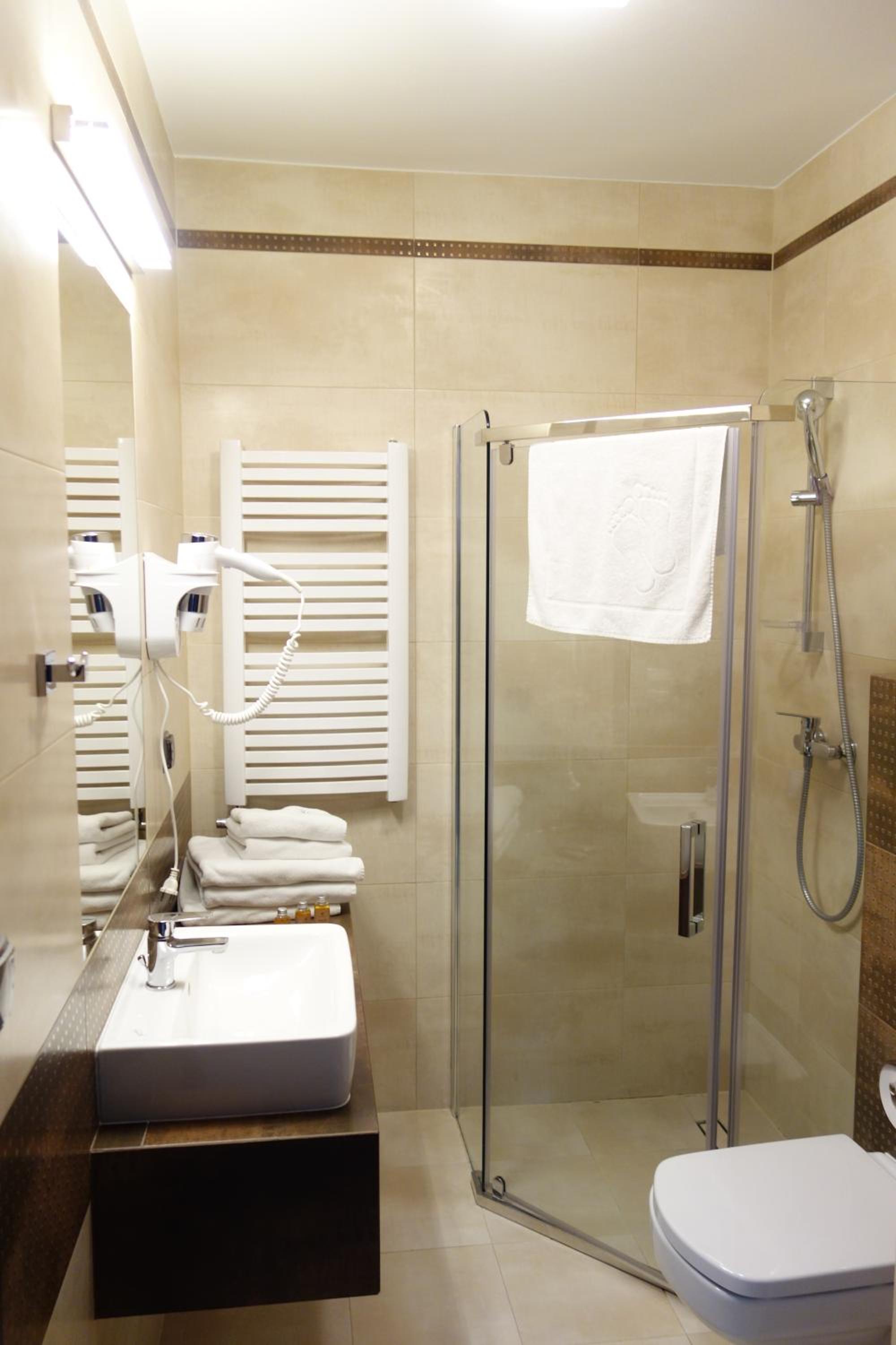 Triple Room - Photo 5