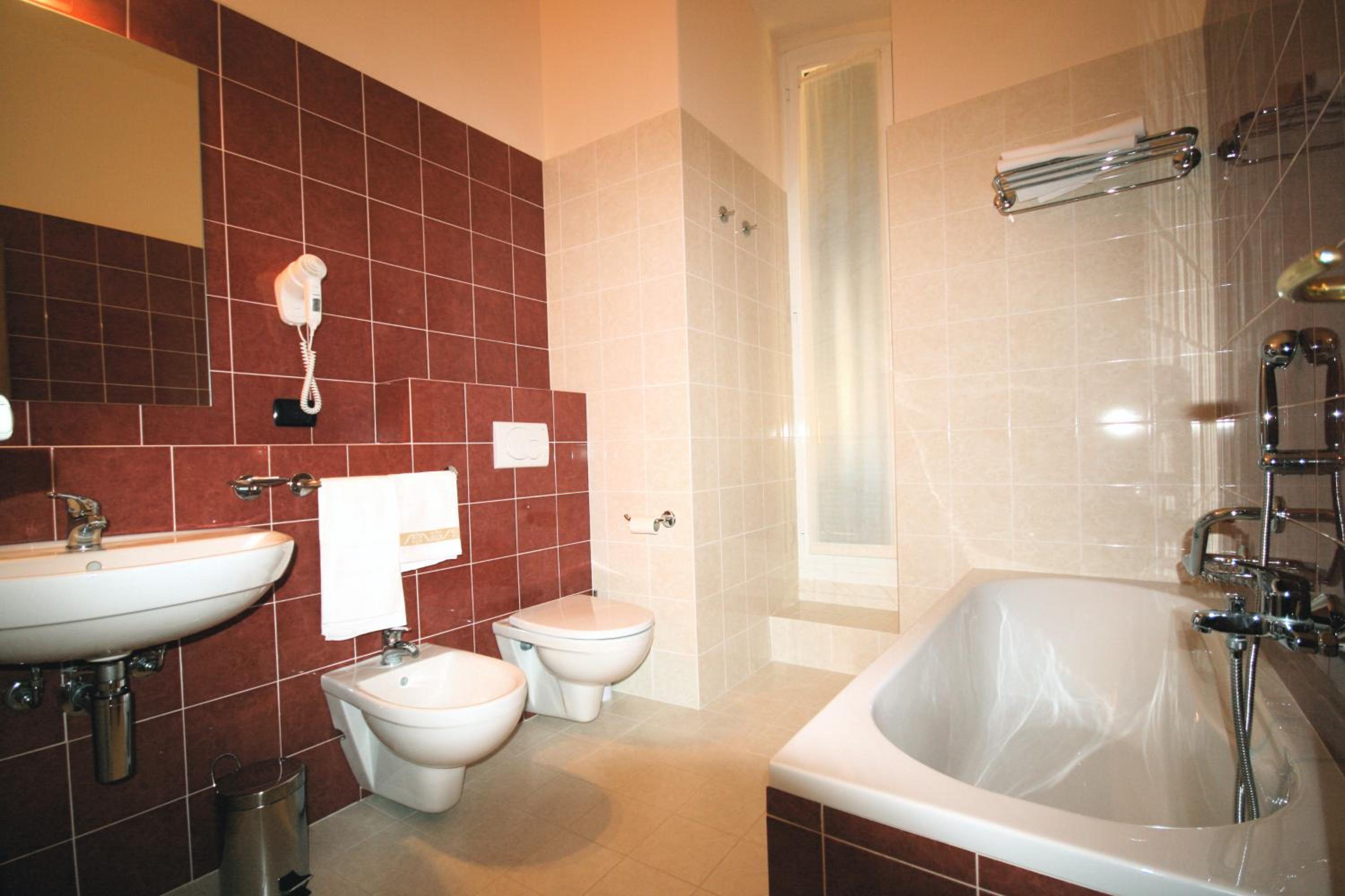 Superior Double Room - Photo 4