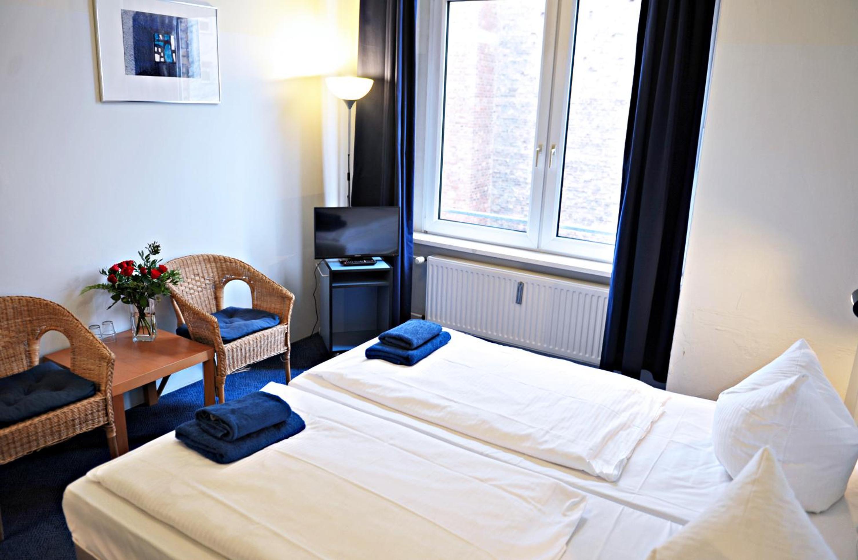 Double or Twin Room photo 2