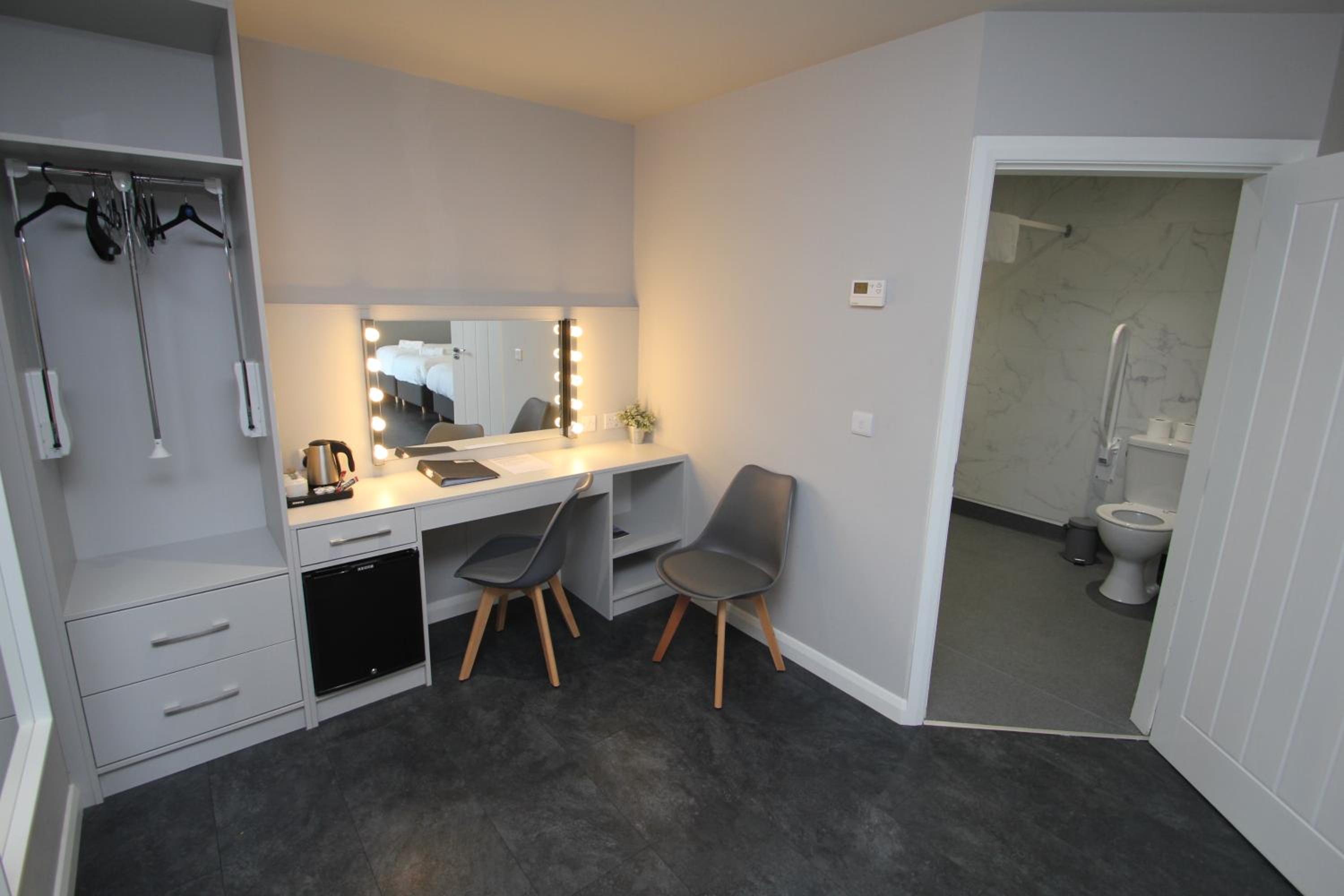 Family Room - Disability Access photo 2