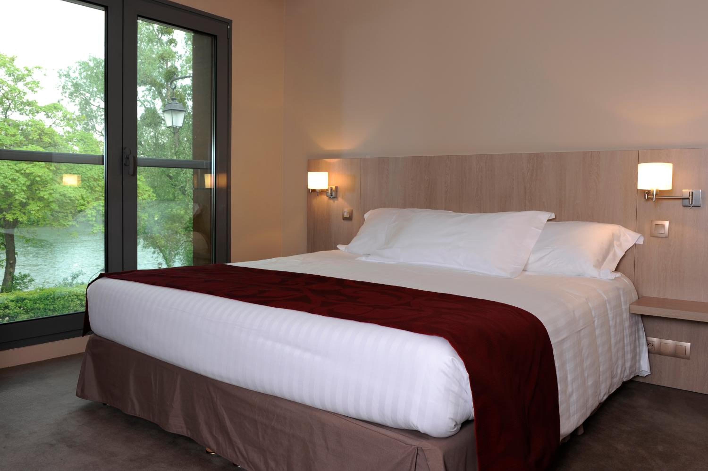 Standard Room - Photo 1