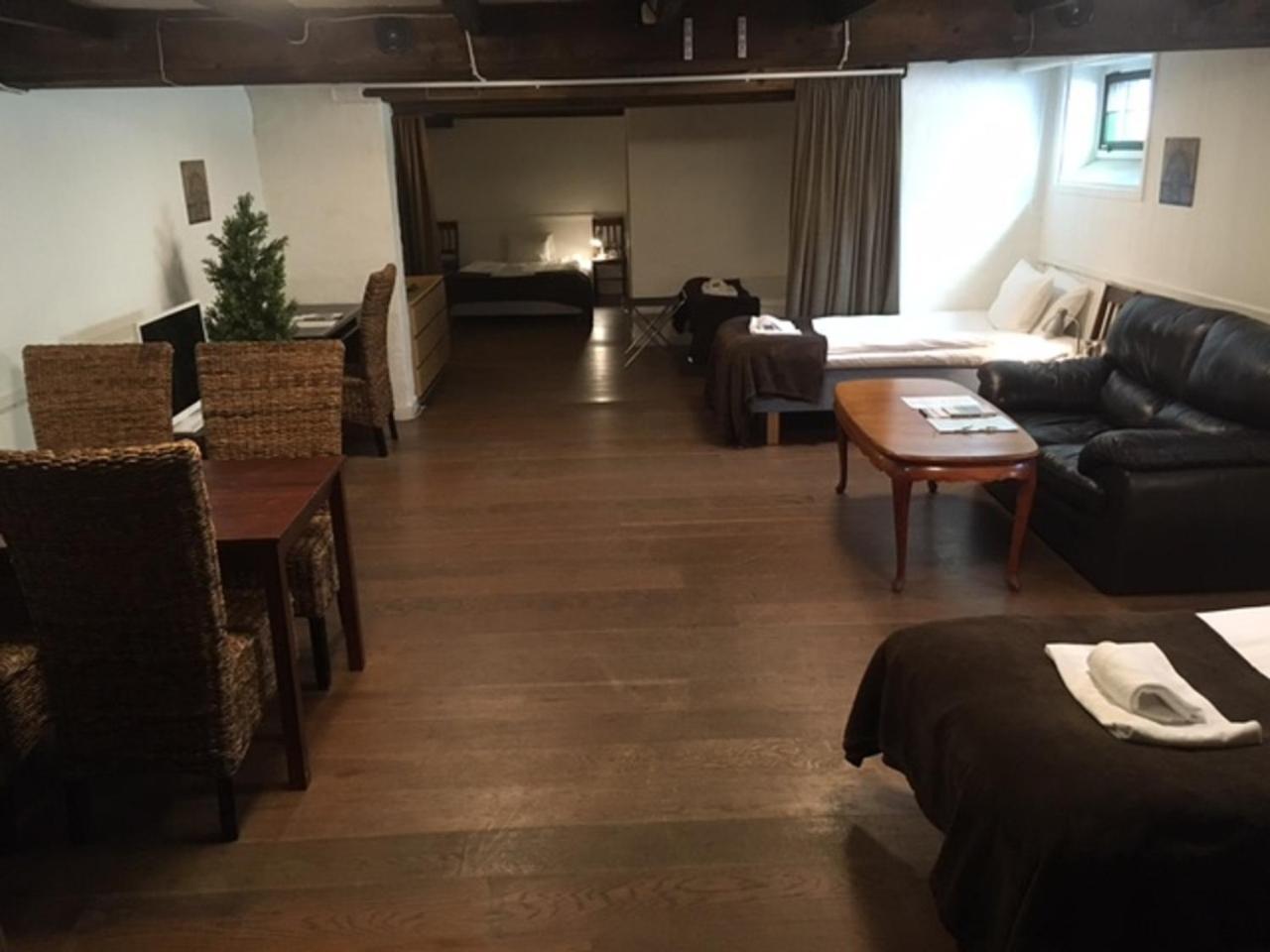 Family Room photo 1