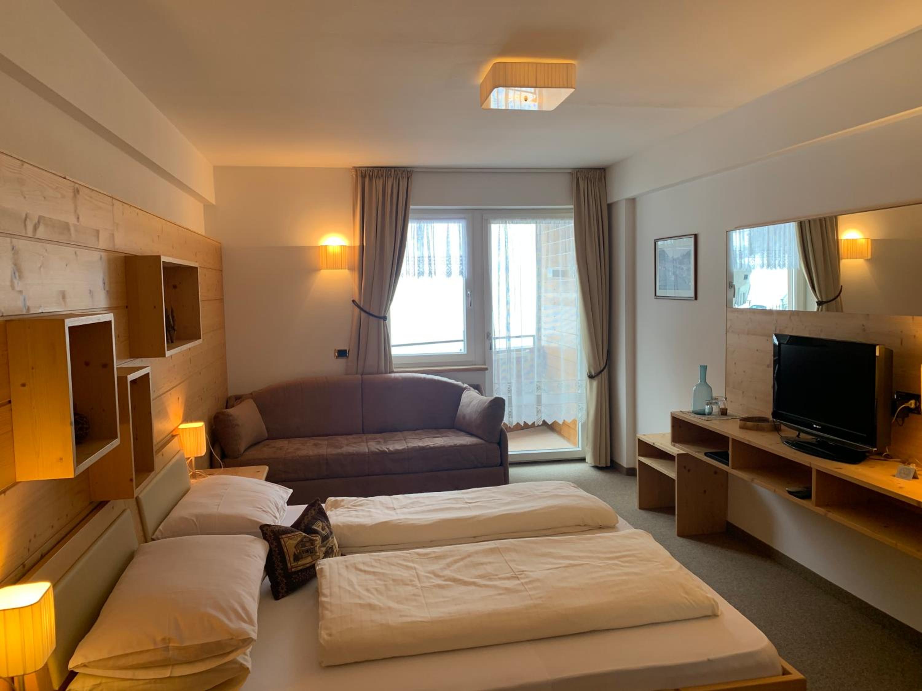 Double Room with Balcony photo 1