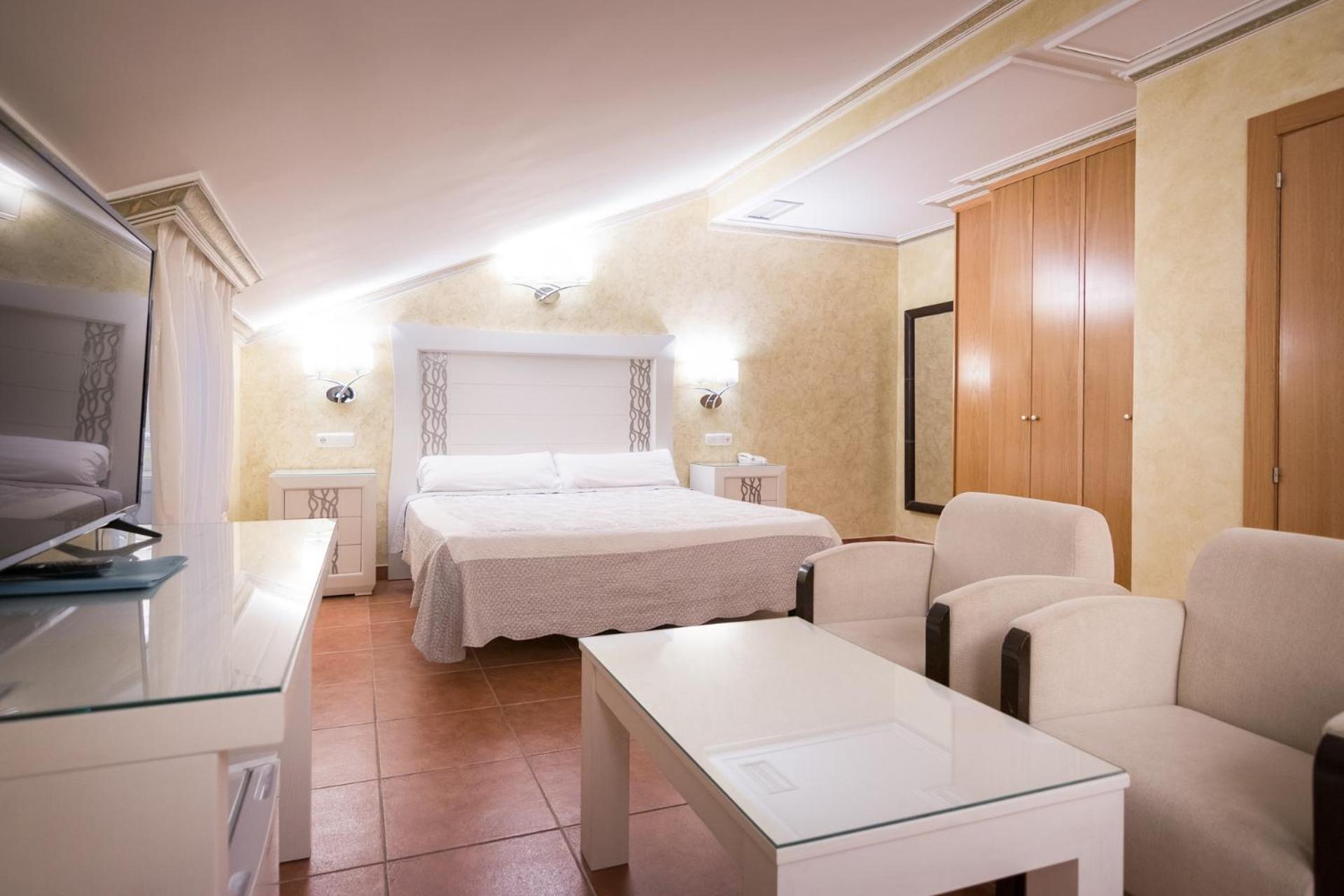 Habitación Triple - Ático
