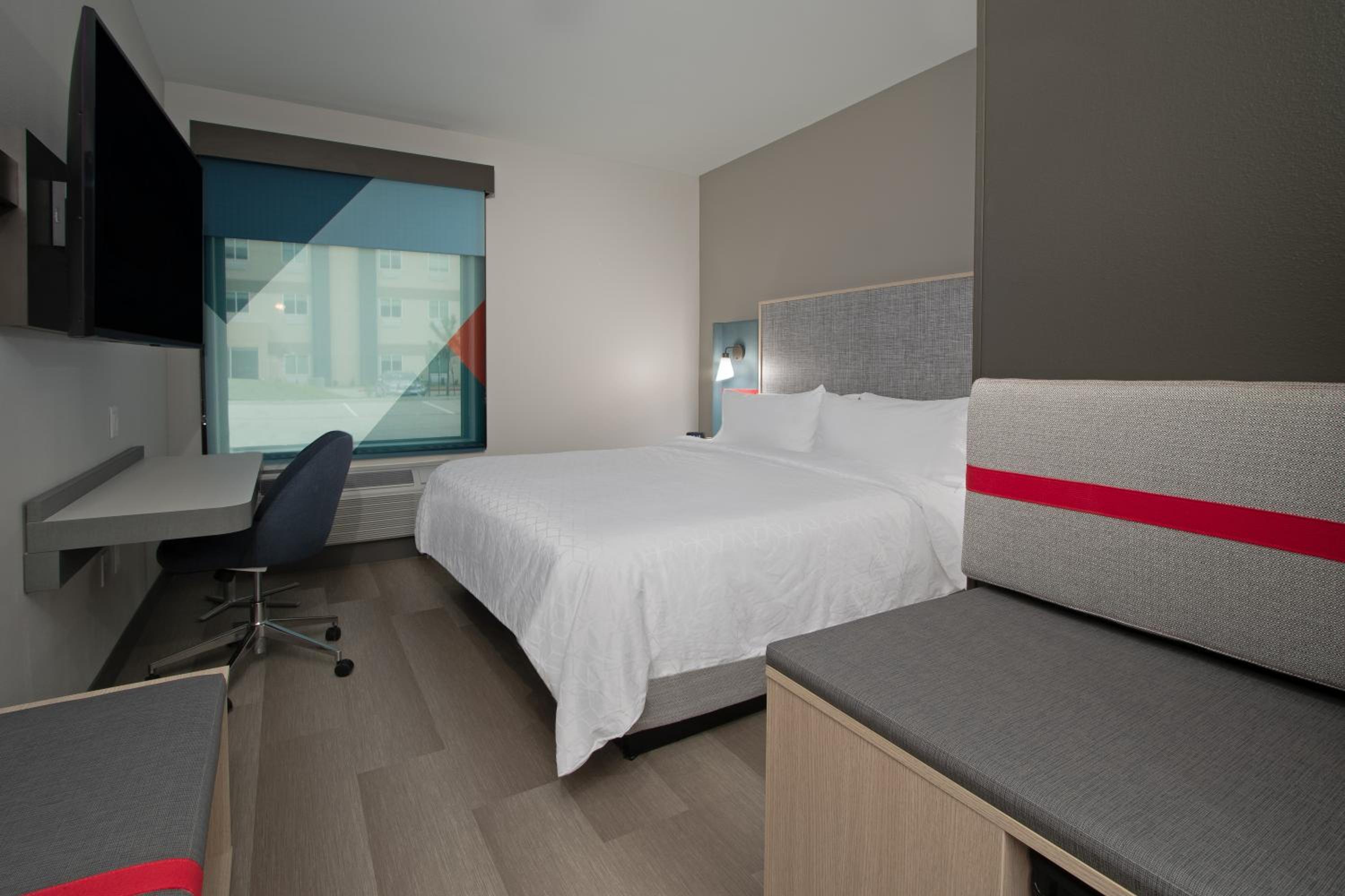 Standard King Room - Photo 1