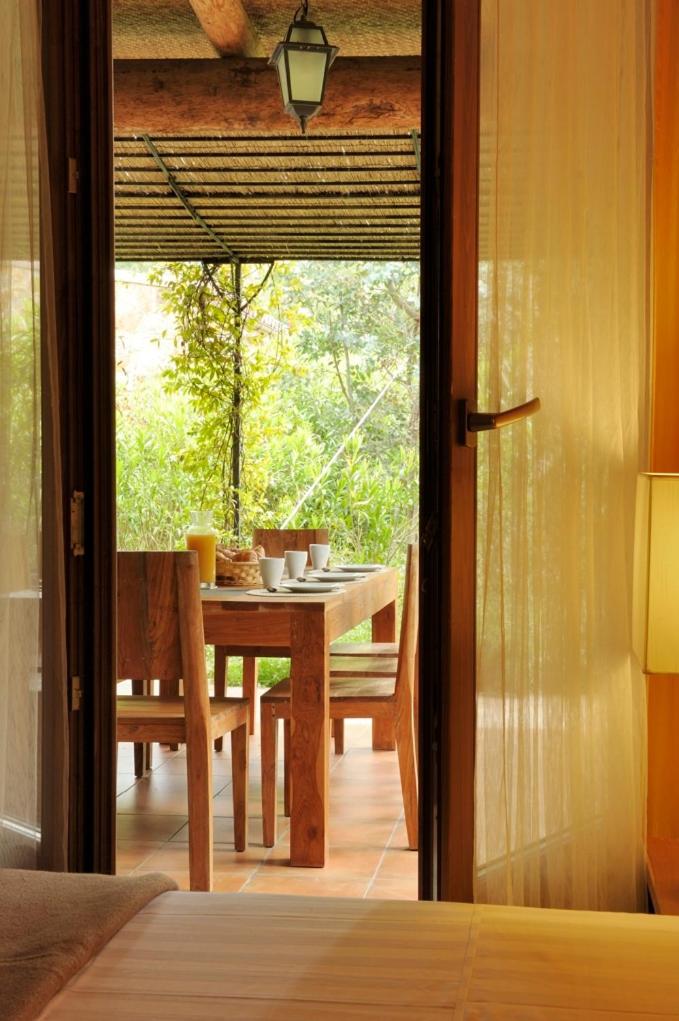 Three-Bedroom Villa with 2 Bath Rooms - Garden Side photo 2