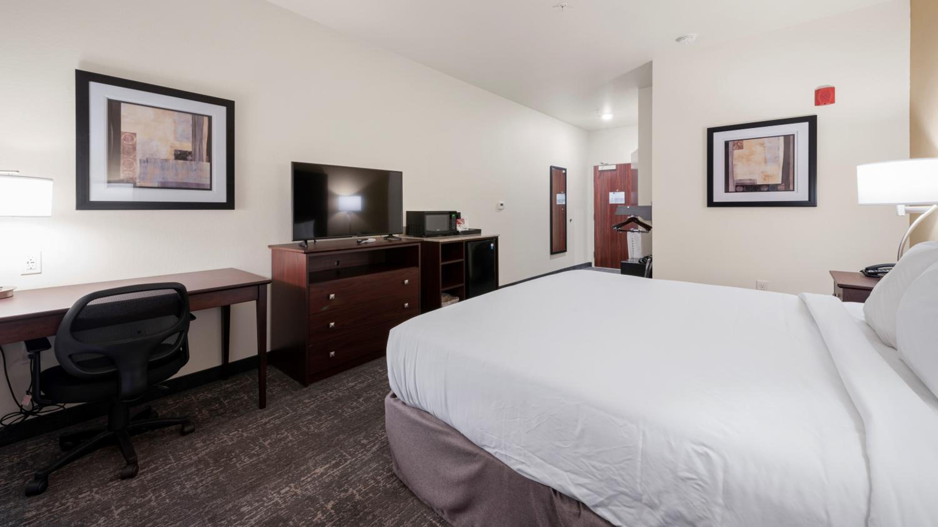 King Room - Disability Access - Photo 2