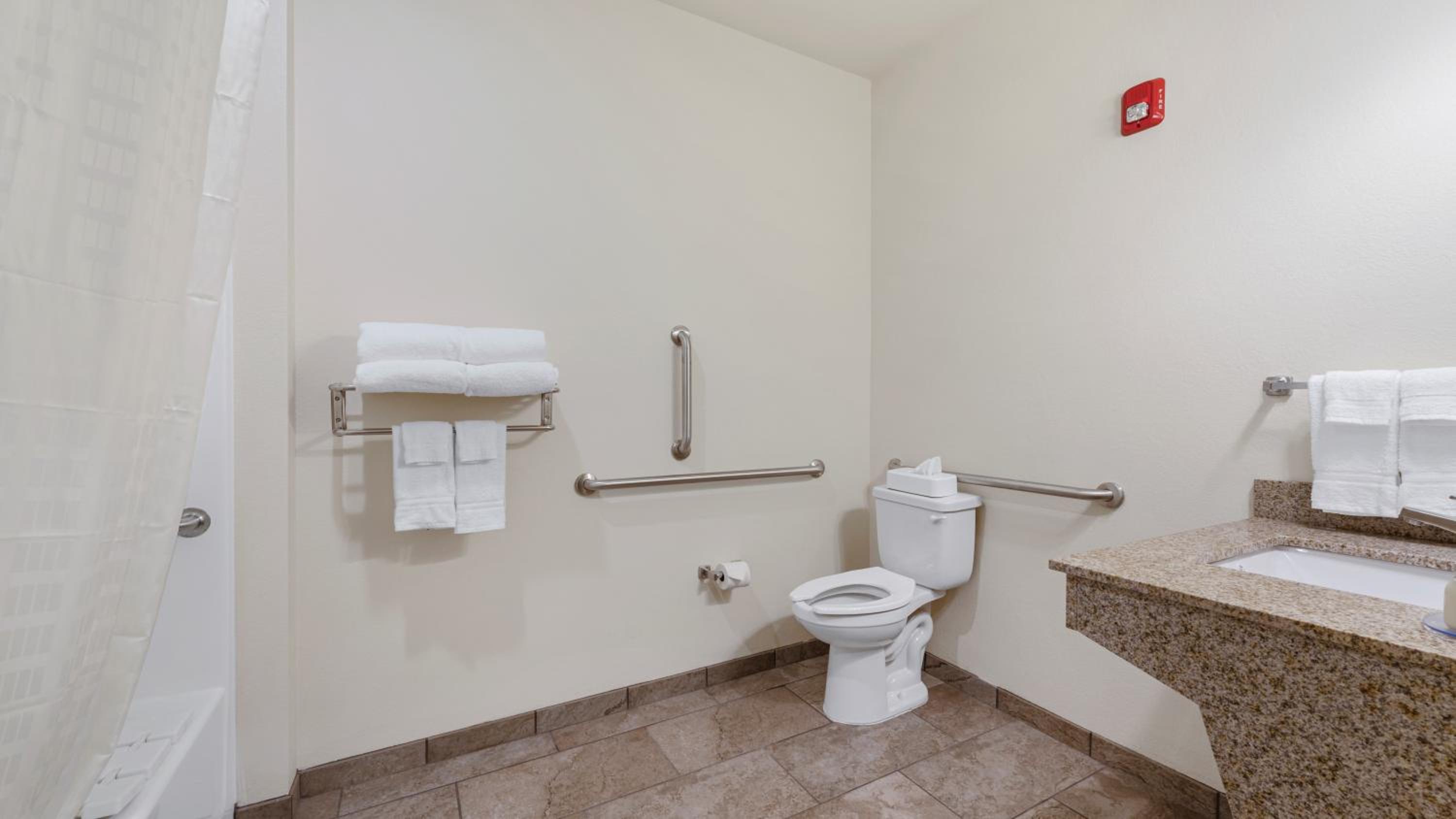 Studio - Disability Access - Photo 5