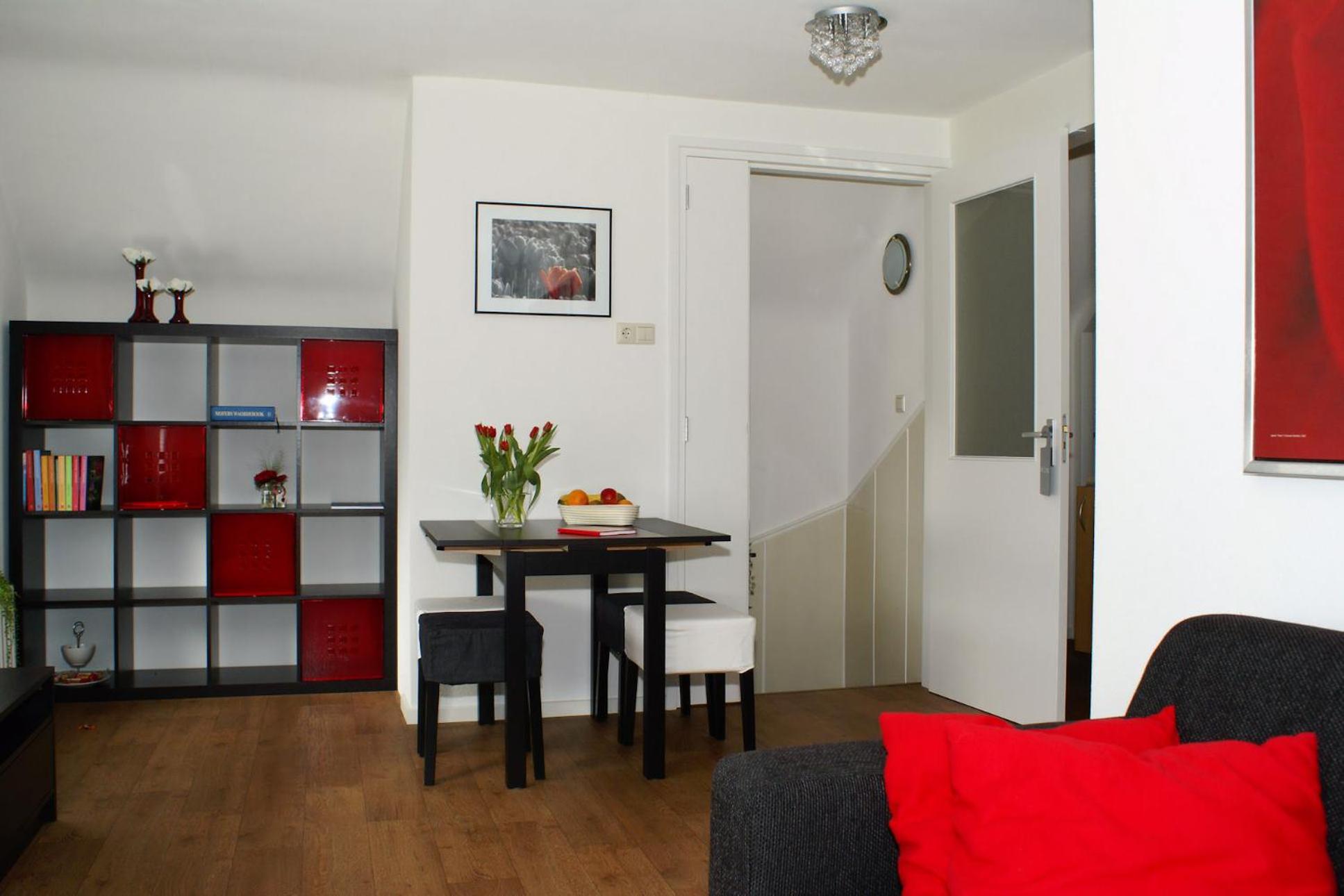 Apartment photo 2
