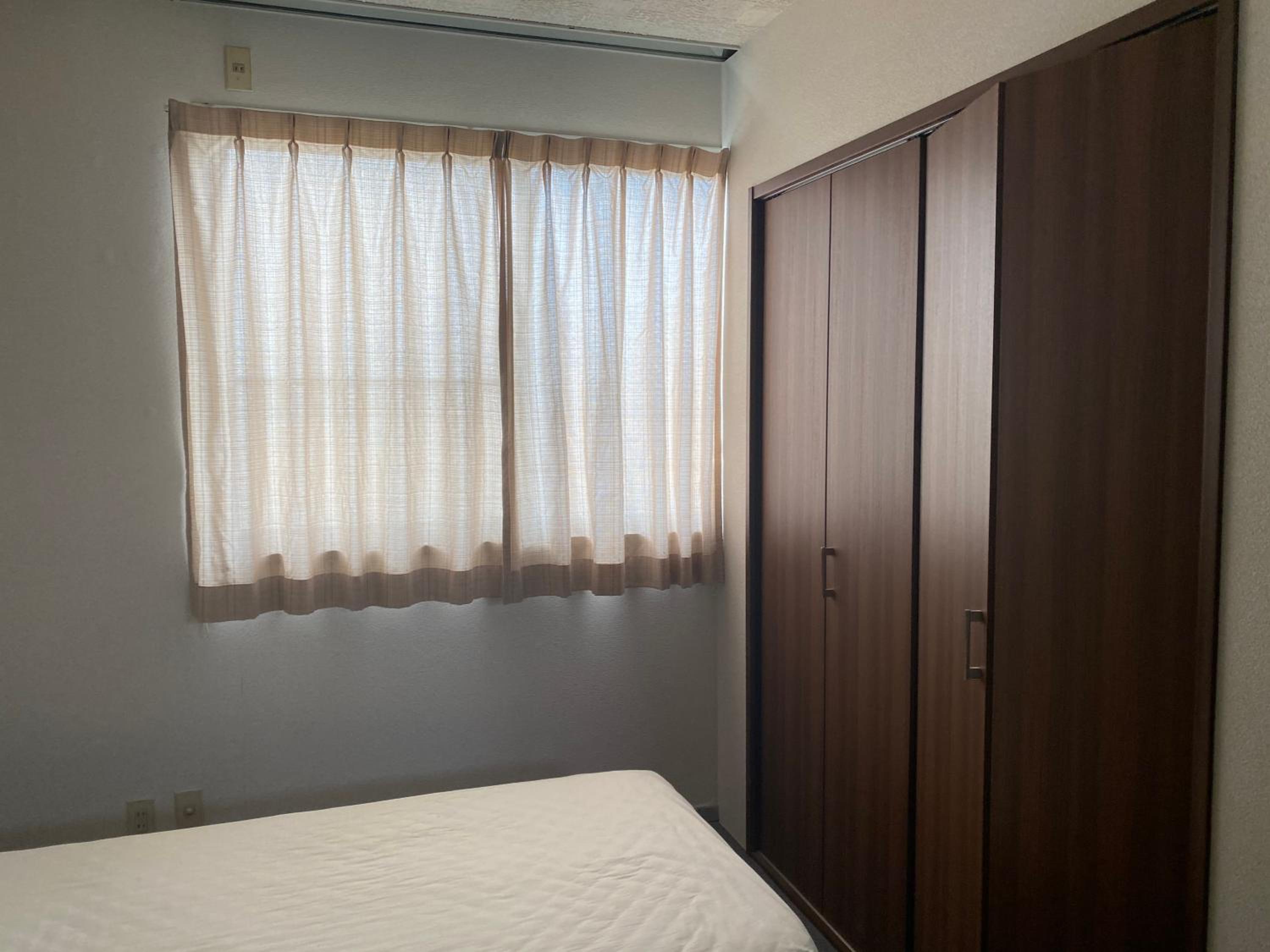 Economy Triple Room