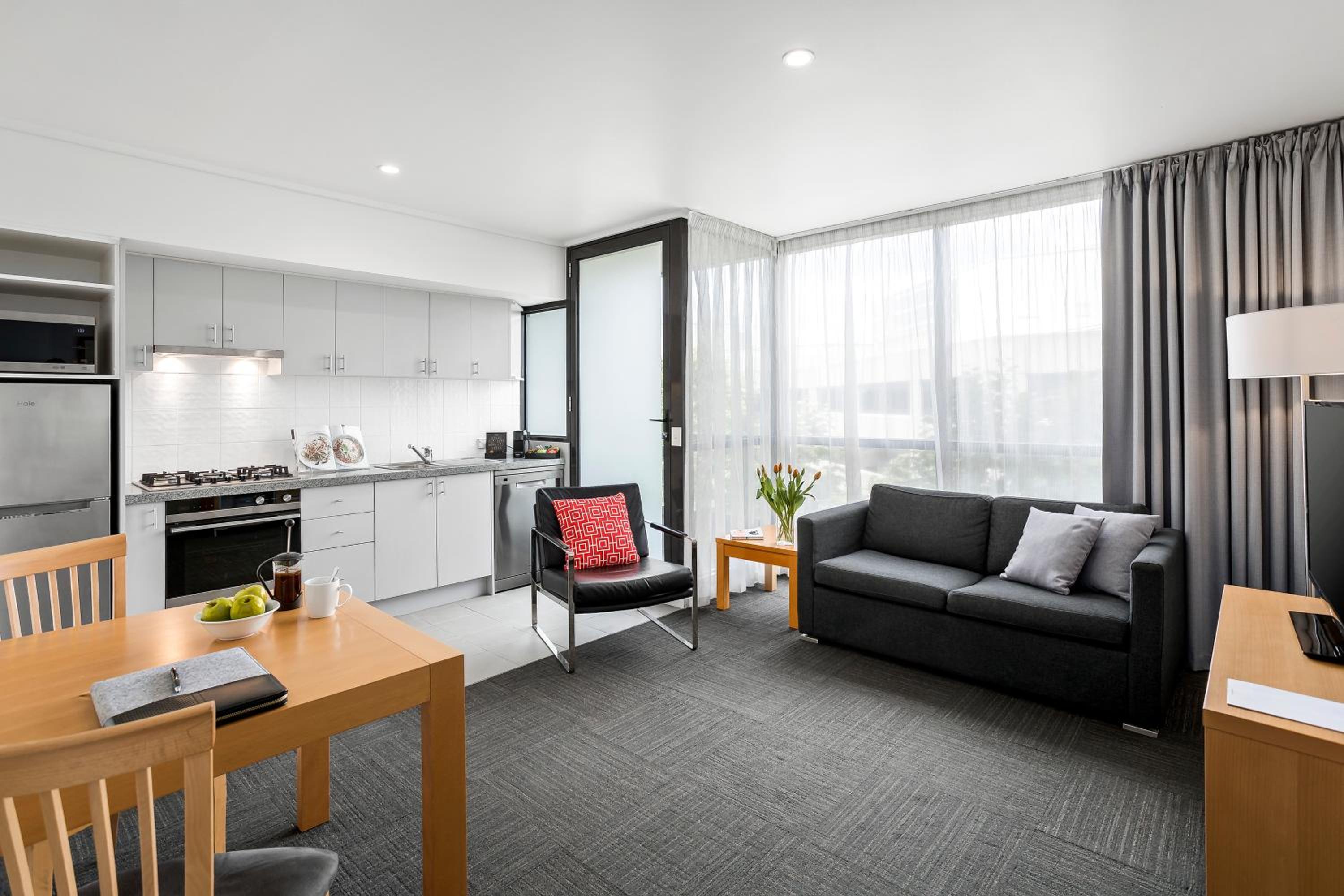 One-Bedroom Apartment - Photo 1