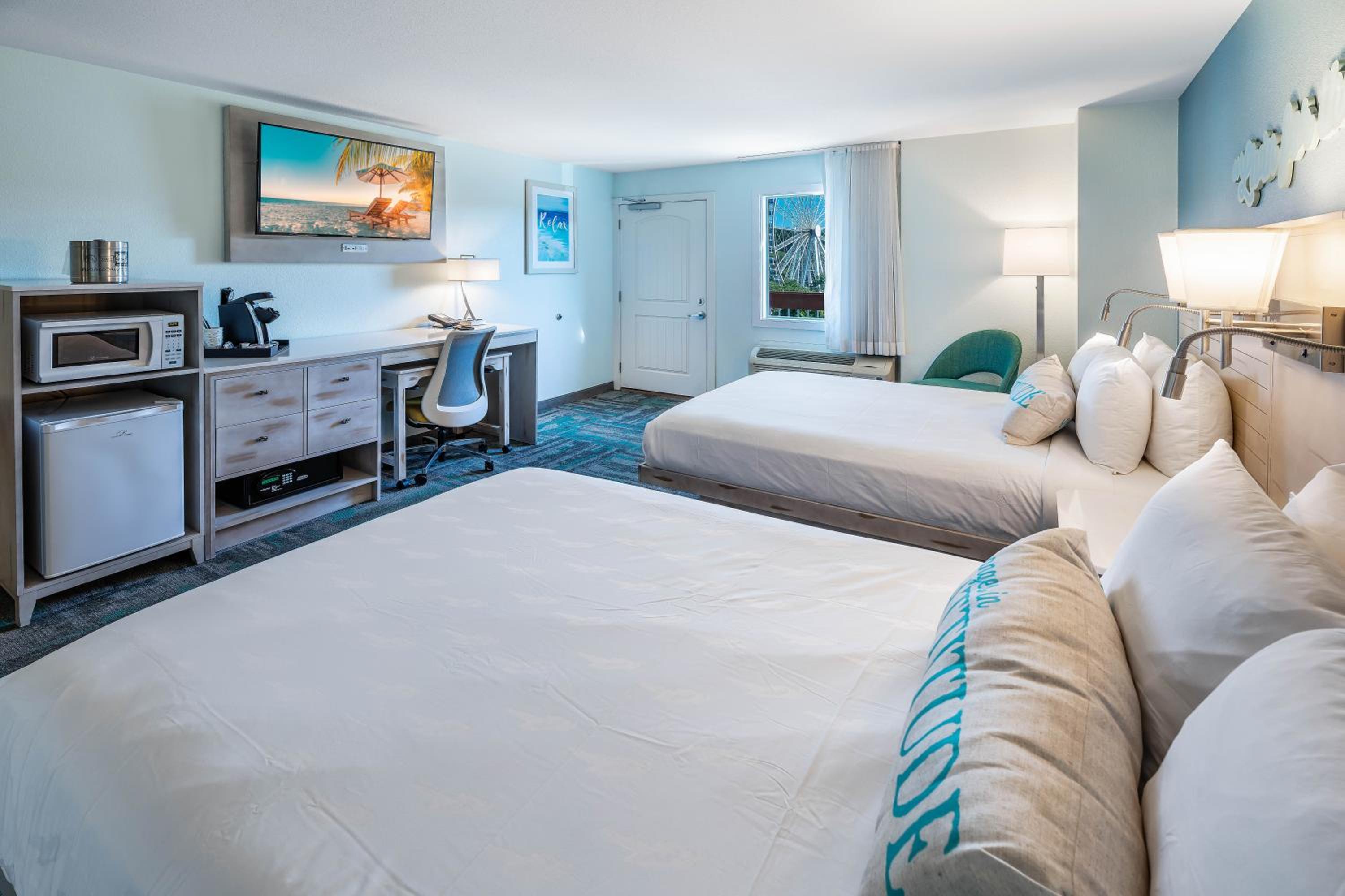 Island Double Queen Guest Room - Photo 1