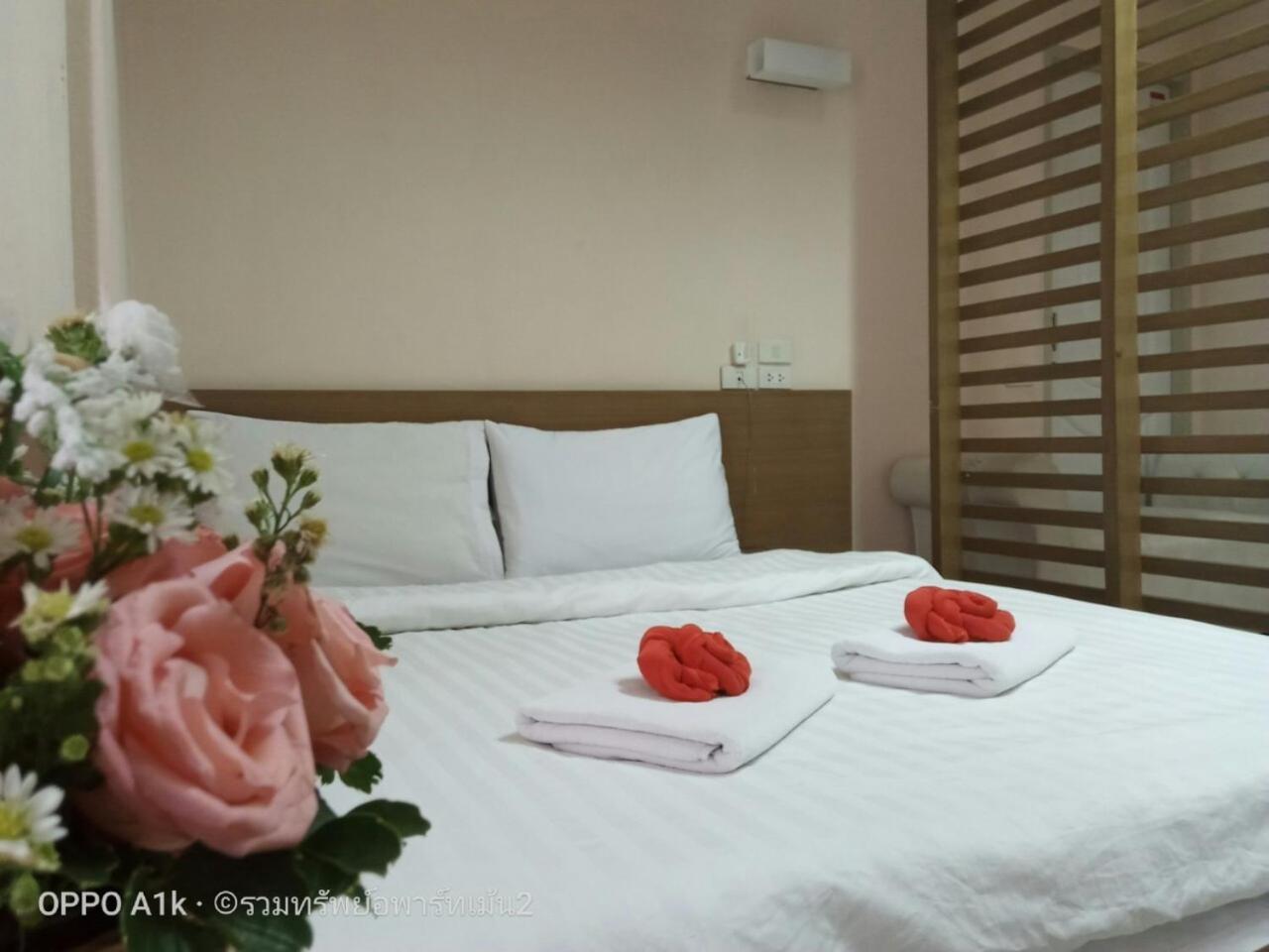 Deluxe Queen Room - Photo 39